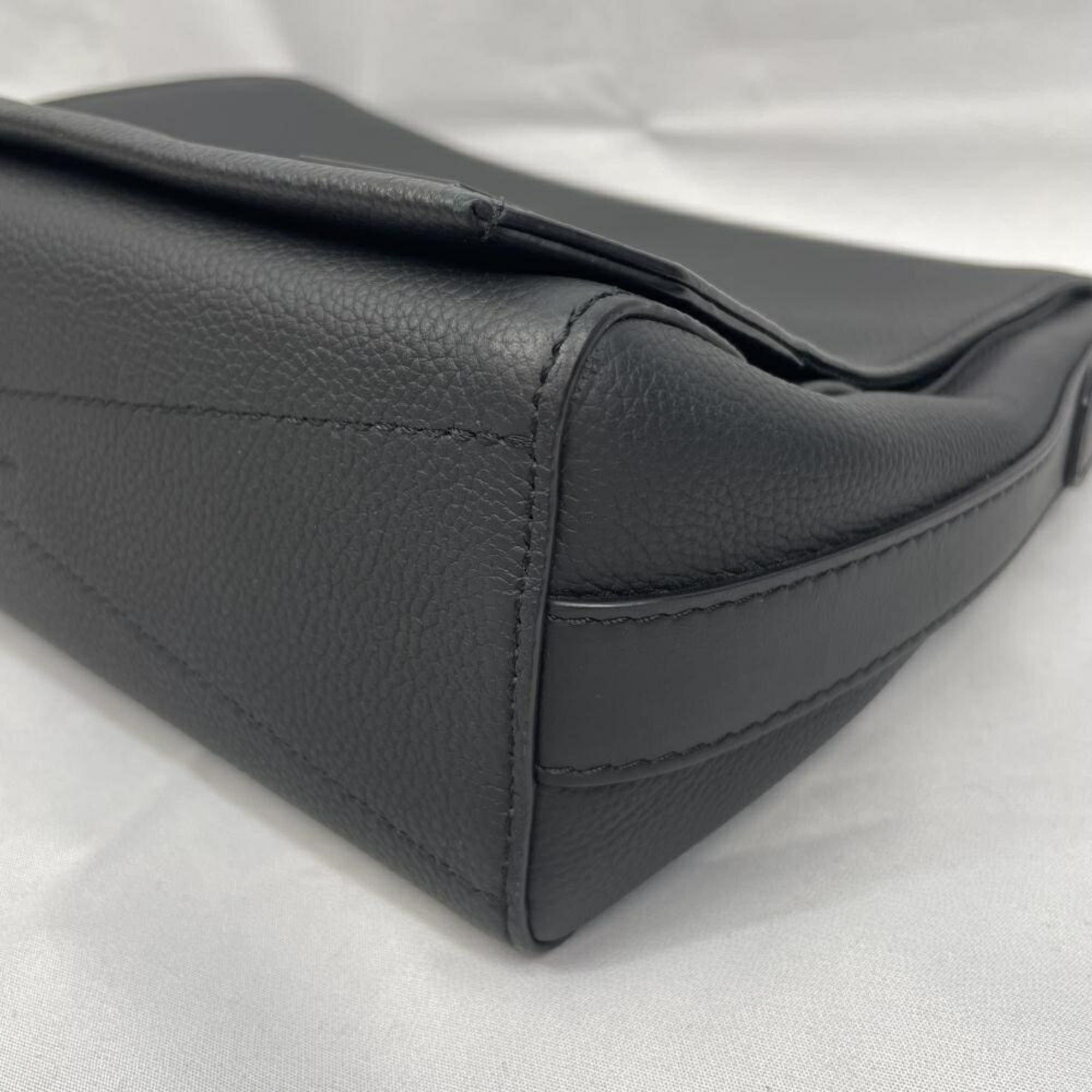 Louis Vuitton Blue Shoulder Bag (Pre-Owned)