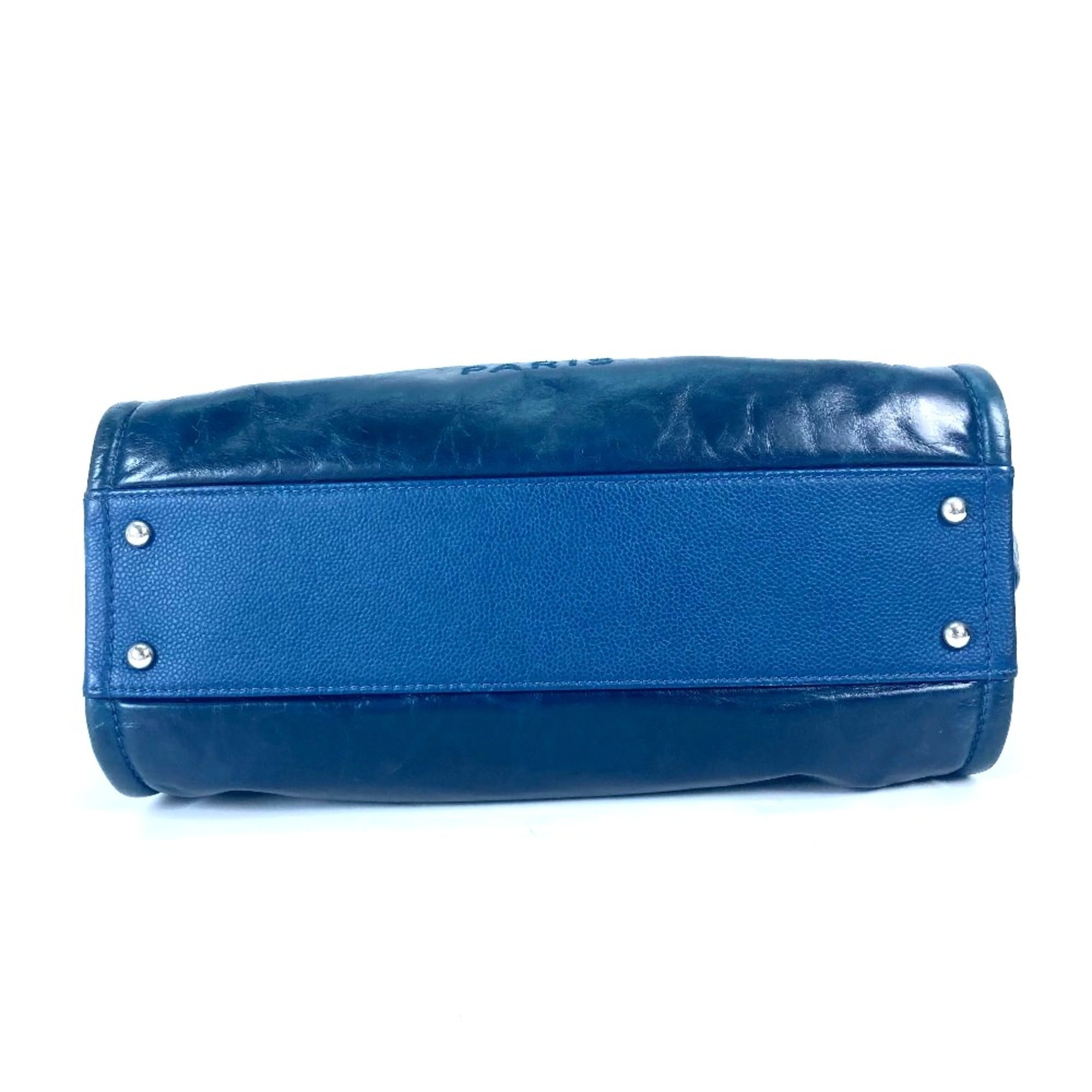 Chanel Navy Leather Shoulder Bag (Pre-Owned)