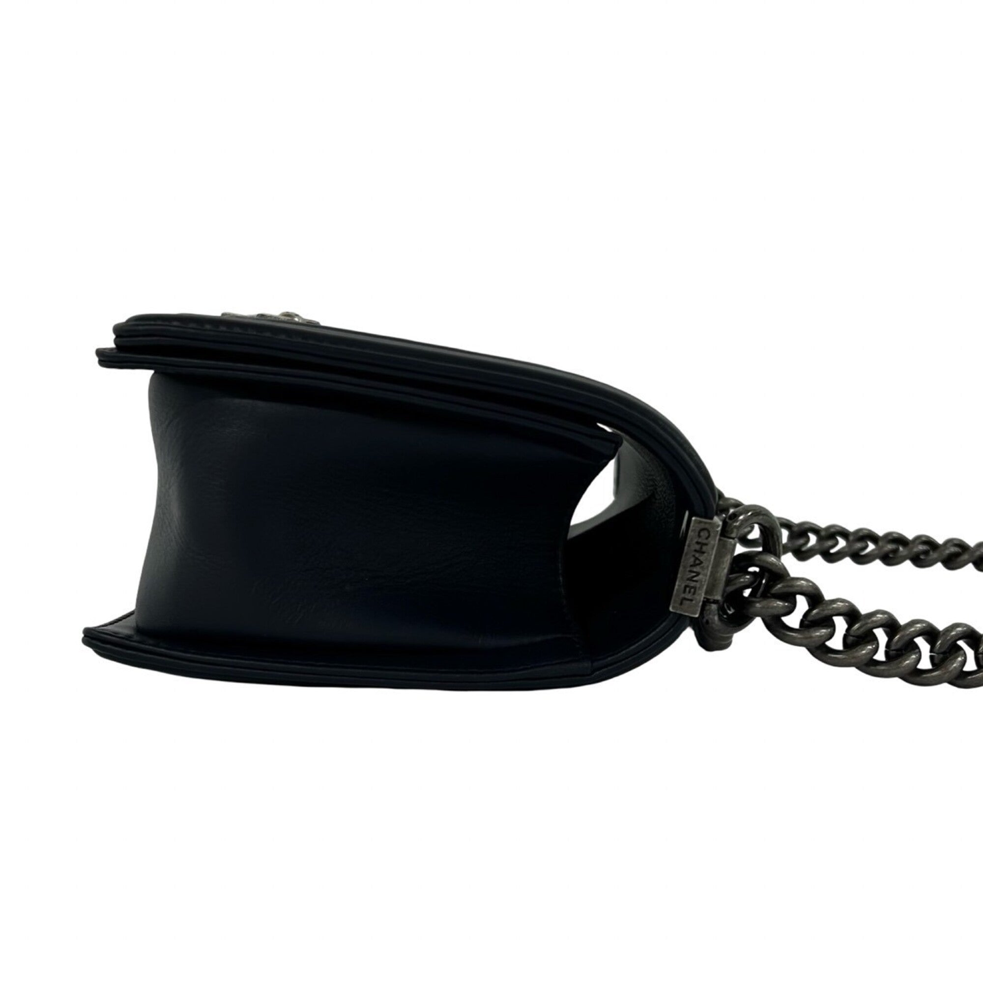 Chanel Navy Leather Shoulder Bag (Pre-Owned)