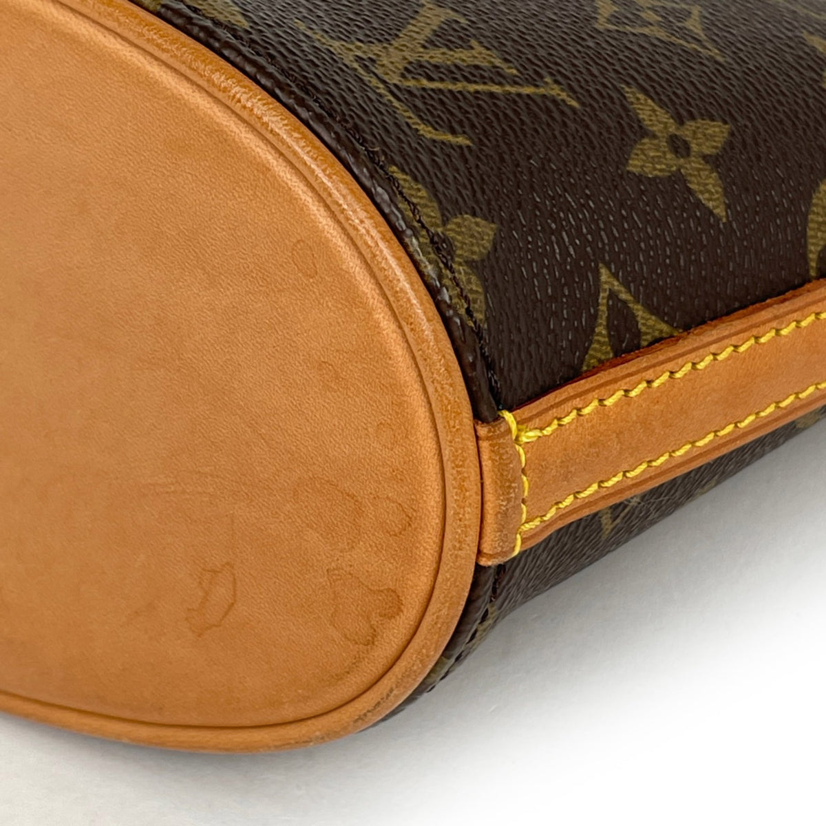 Louis Vuitton Brown Monogram Shoulder Bag (Pre-Owned)