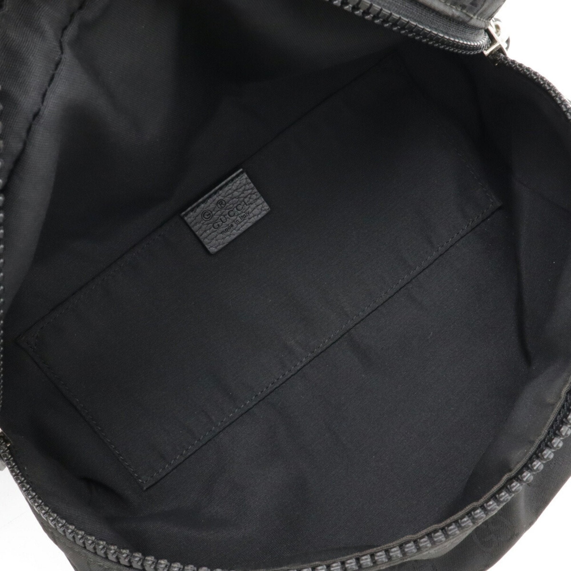 Gucci Black Nylon Leather Shoulder Bag Sling Bag (Pre-Owned)