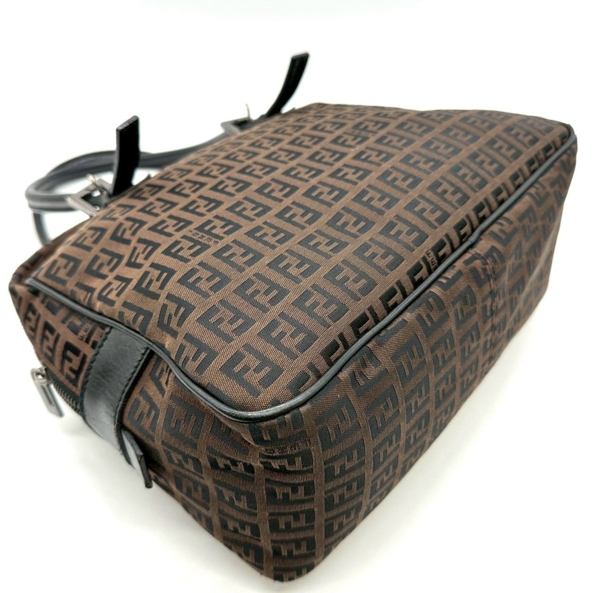 Fendi Dark Brown Canvas Handbag Tote Bag (Pre-Owned)