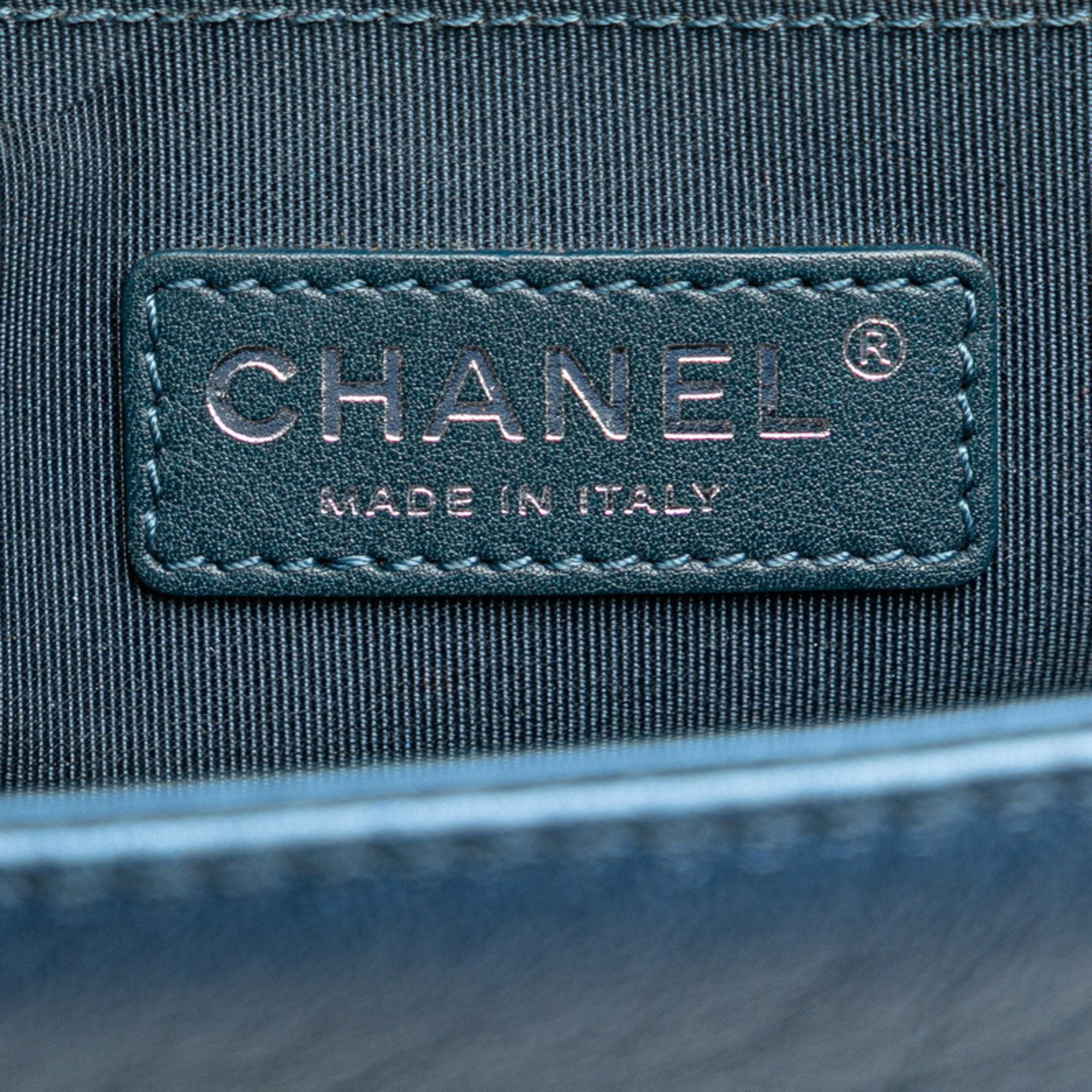 Chanel Matelasse Blue Shoulder Bag (Pre-Owned)