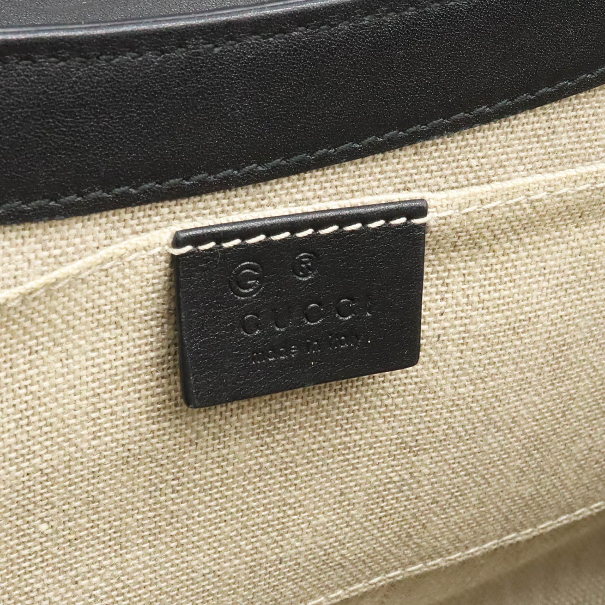 Gucci Black Shoulder Bag (Pre-Owned)