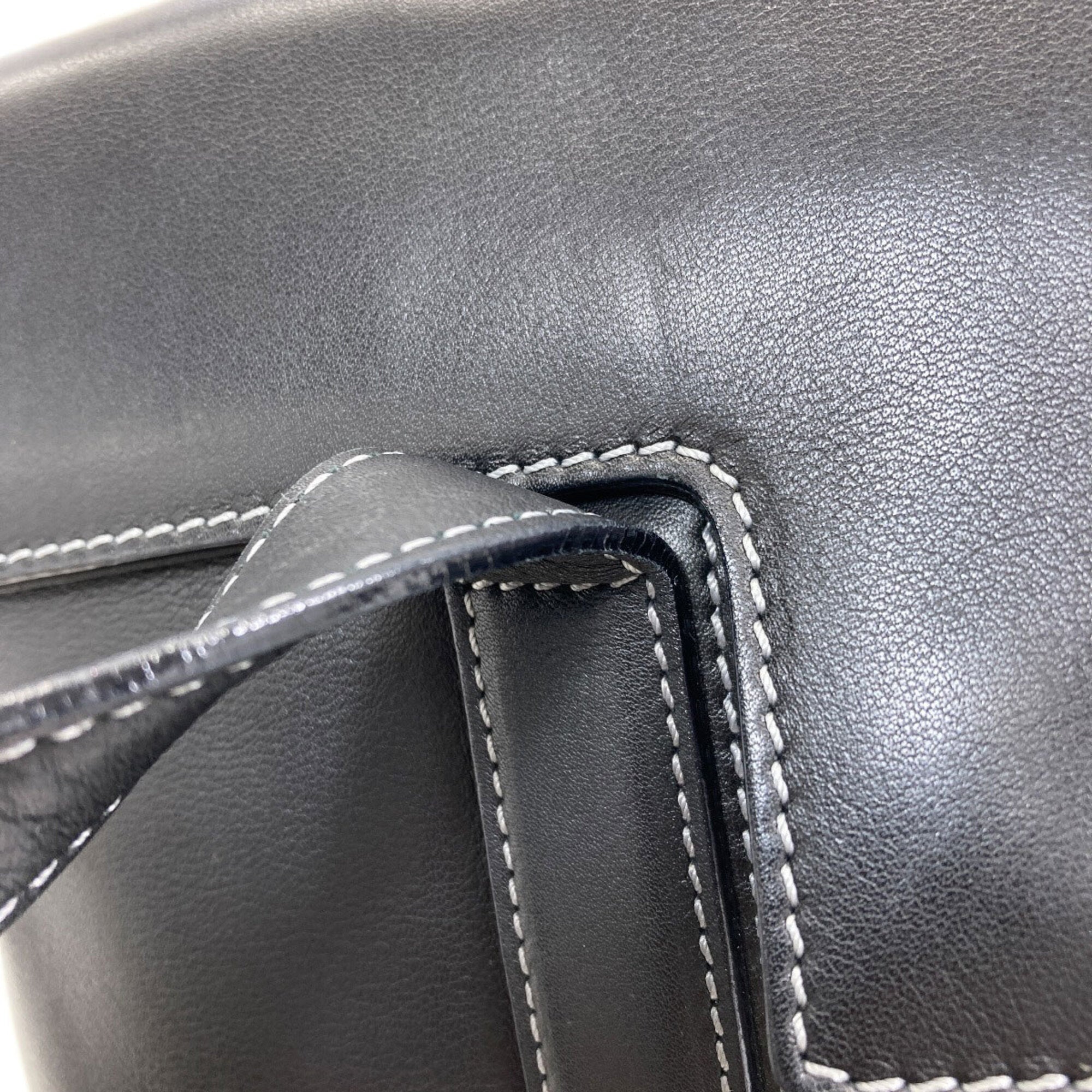 Bvlgari Black Leather Handbag (Pre-Owned)