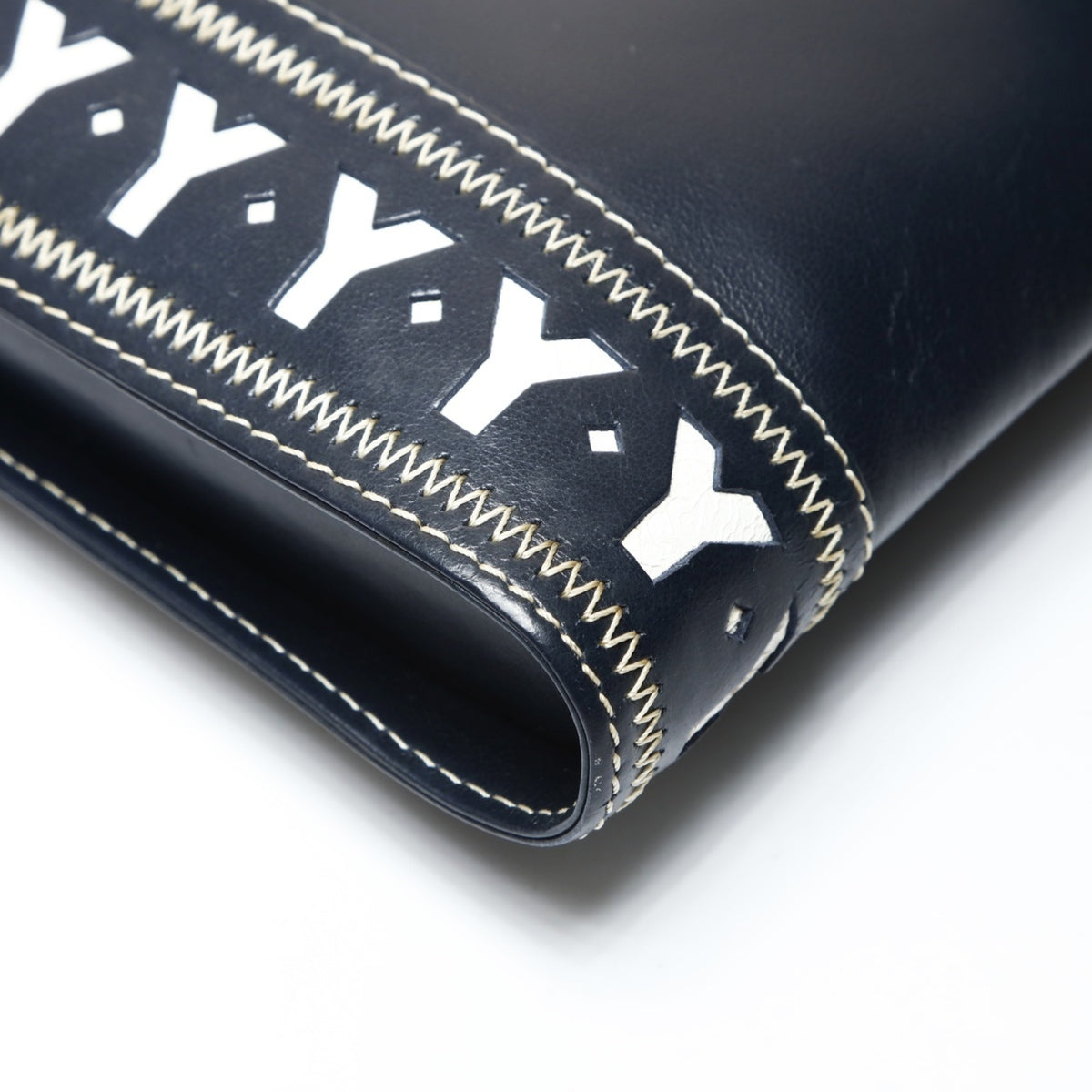 Yves Saint Laurent Navy Leather Shoulder Bag (Pre-Owned)