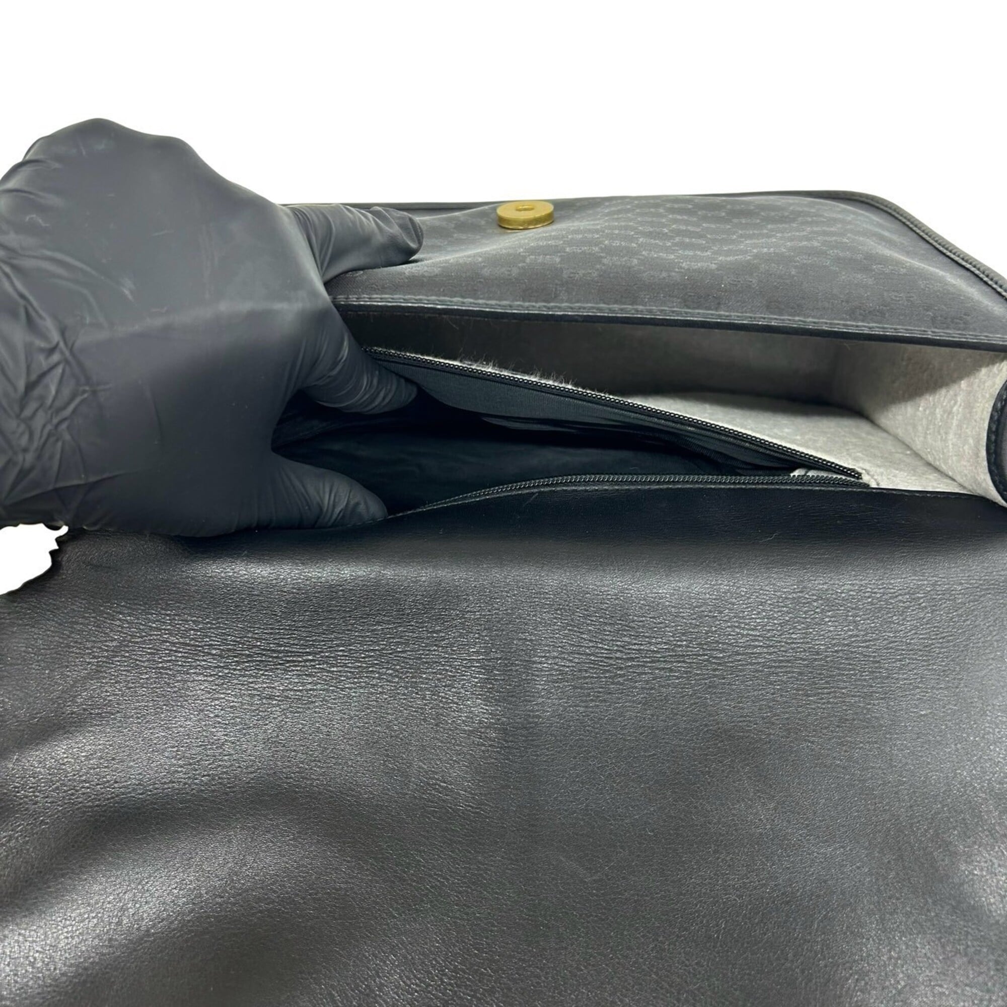 Gucci Black Leather Pvc Pochette Shoulder Bag (Pre-Owned)