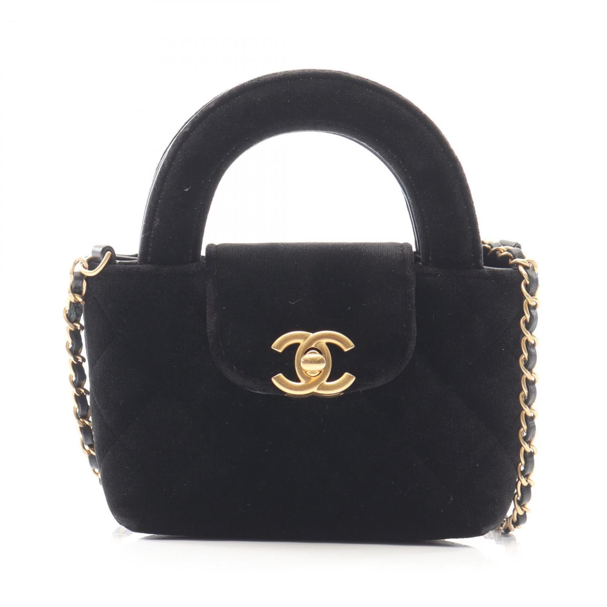 Chanel Black Fabric Handbag Shoulder Bag (Pre-Owned)