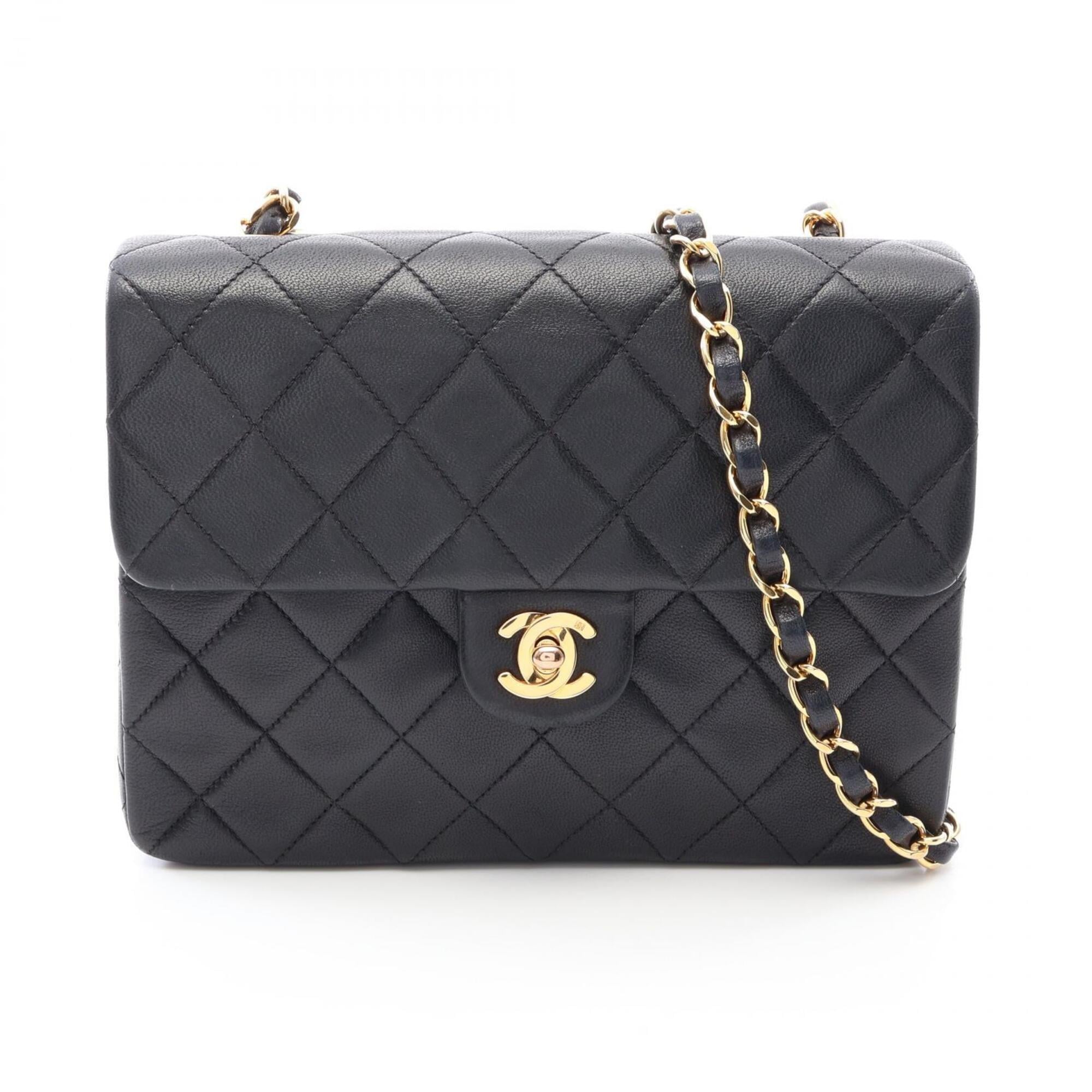 Chanel Black Leather Handbag Shoulder Bag (Pre-Owned)