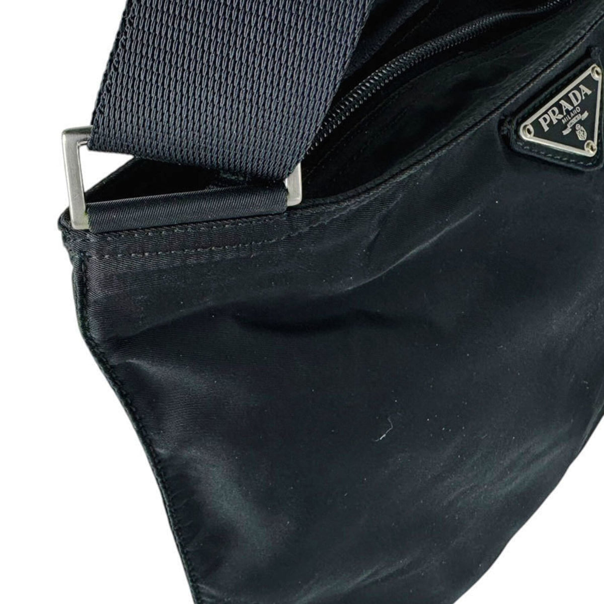 Prada Black Nylon Shoulder Bag (Pre-Owned)