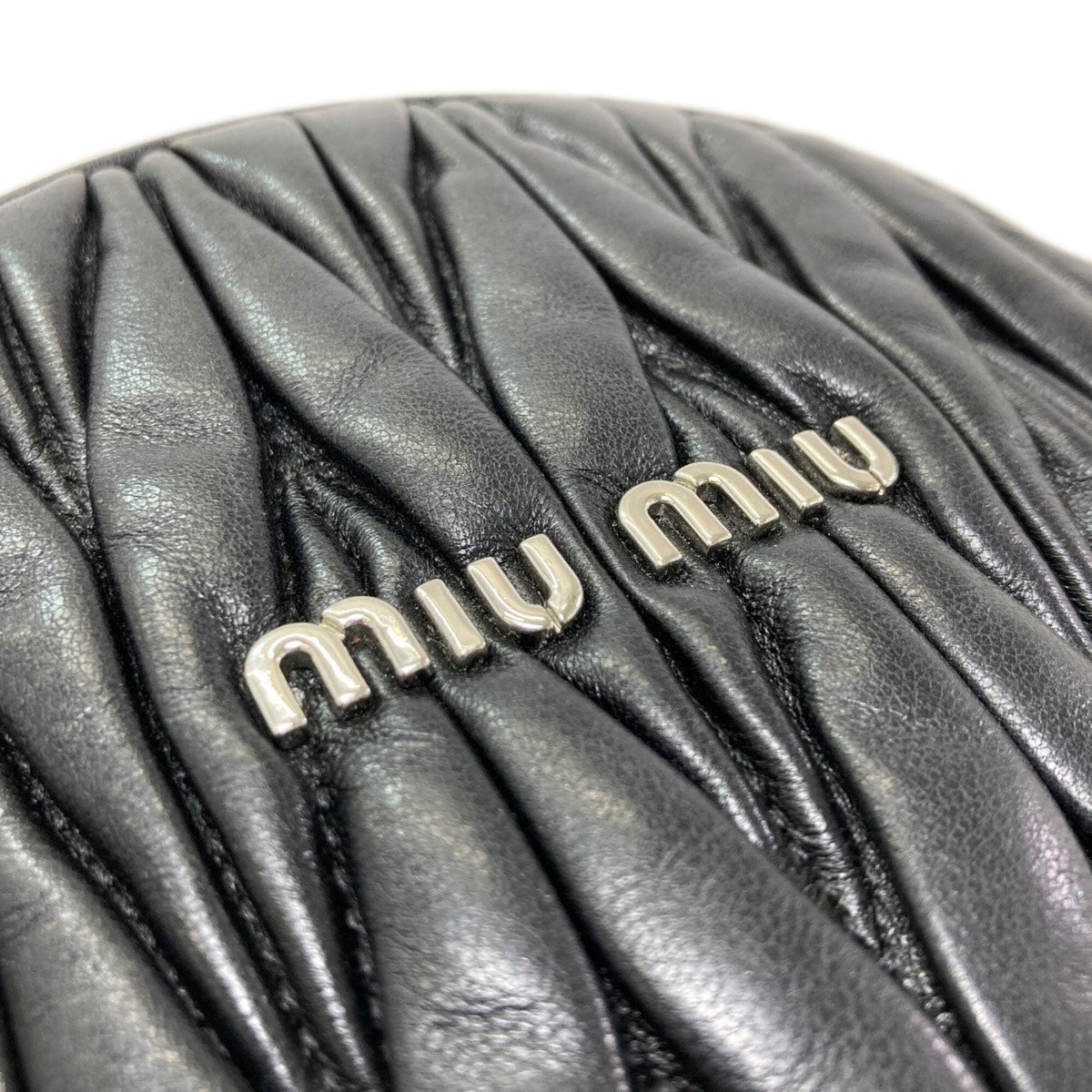 Miu Miu Black Leather Pouch Shoulder Bag (Pre-Owned)