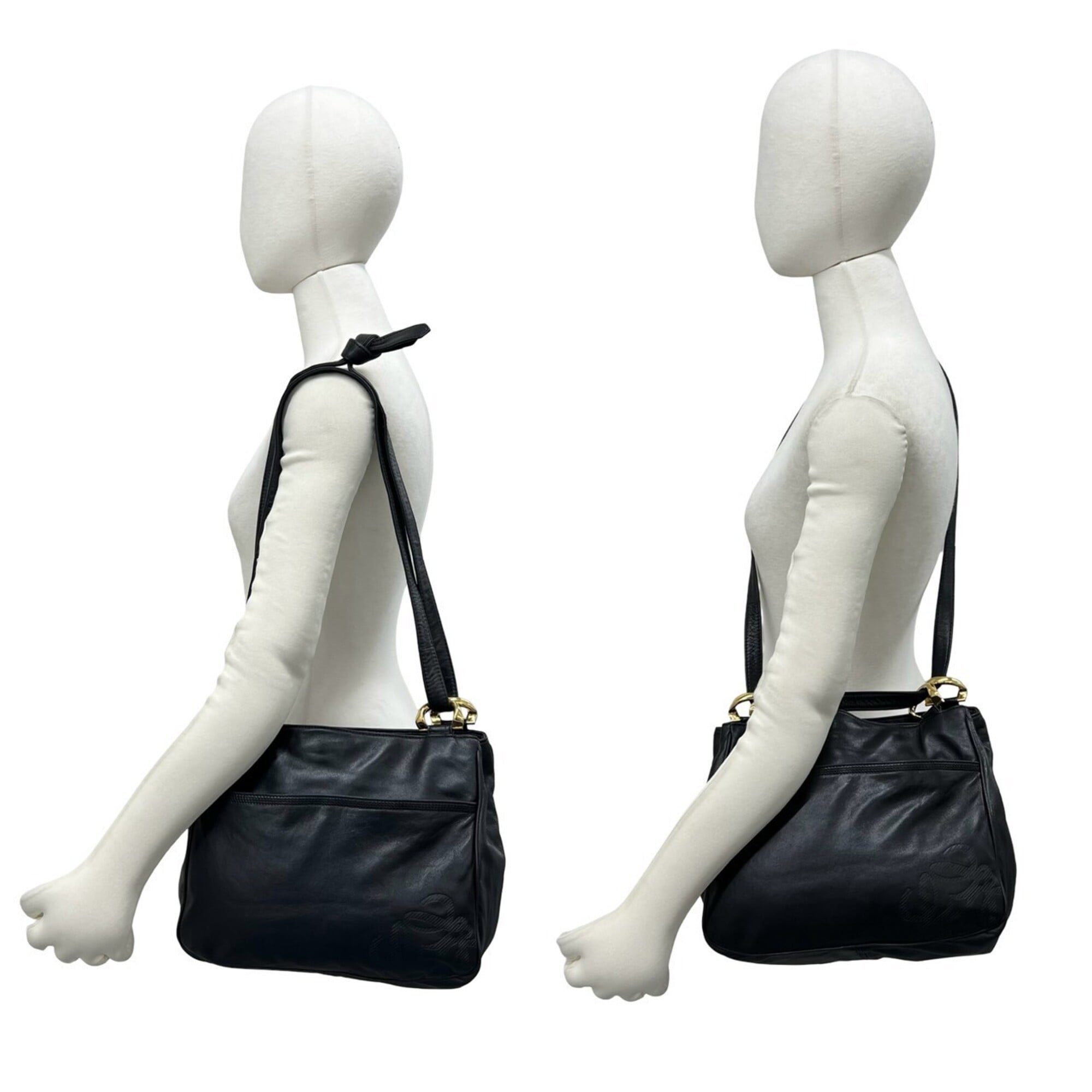 Loewe Black Leather Shoulder Bag Tote Bag (Pre-Owned)
