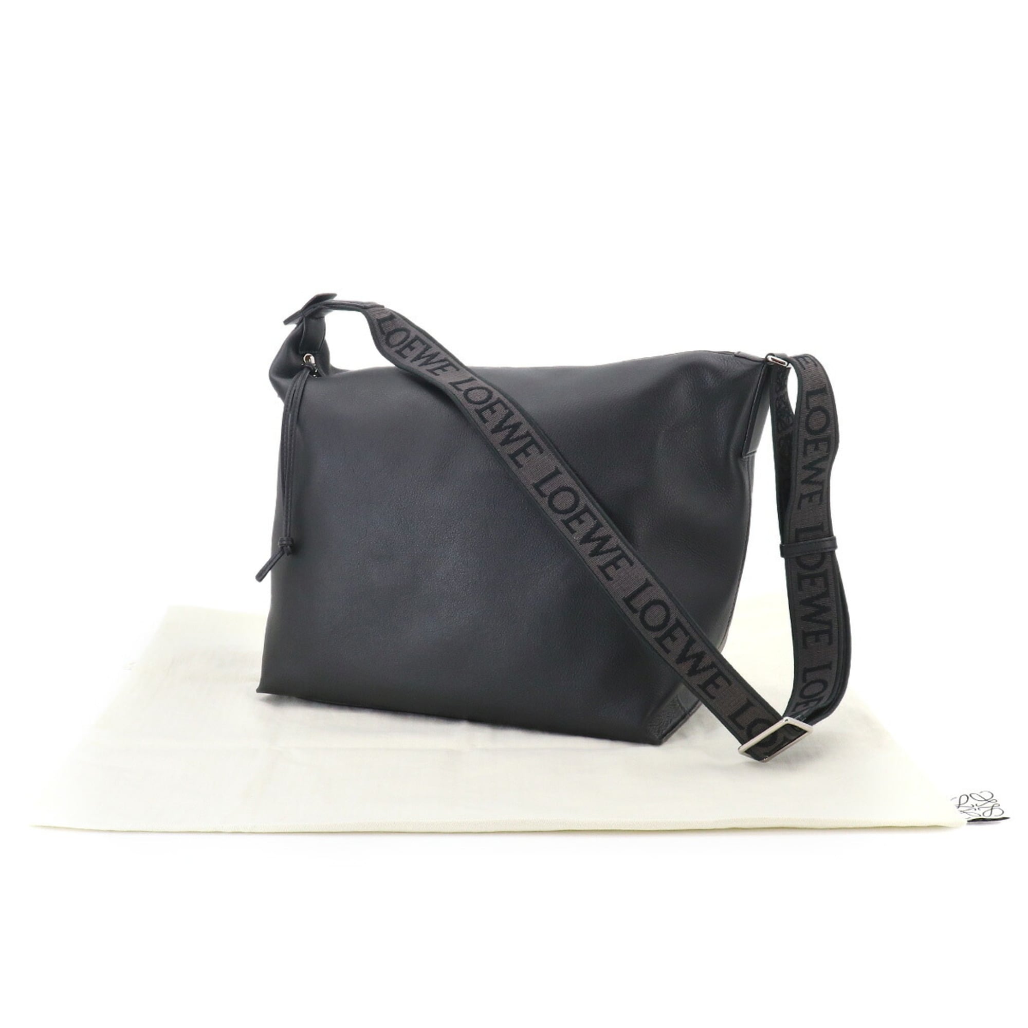 Loewe Black Leather Handbag Shoulder Bag Sling Bag (Pre-Owned)