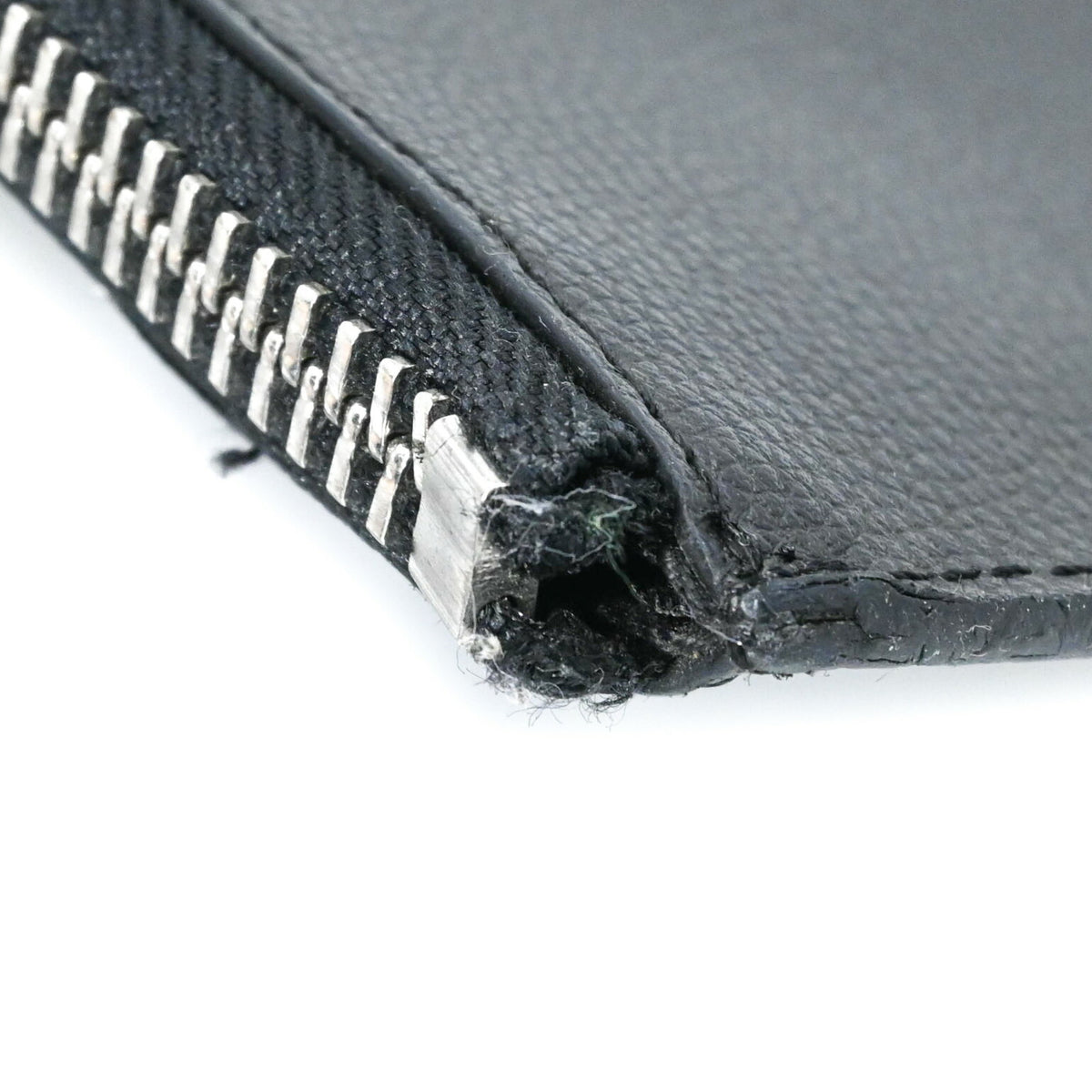 Louis Vuitton Black Leather Clutch Bag Pochette (Pre-Owned)