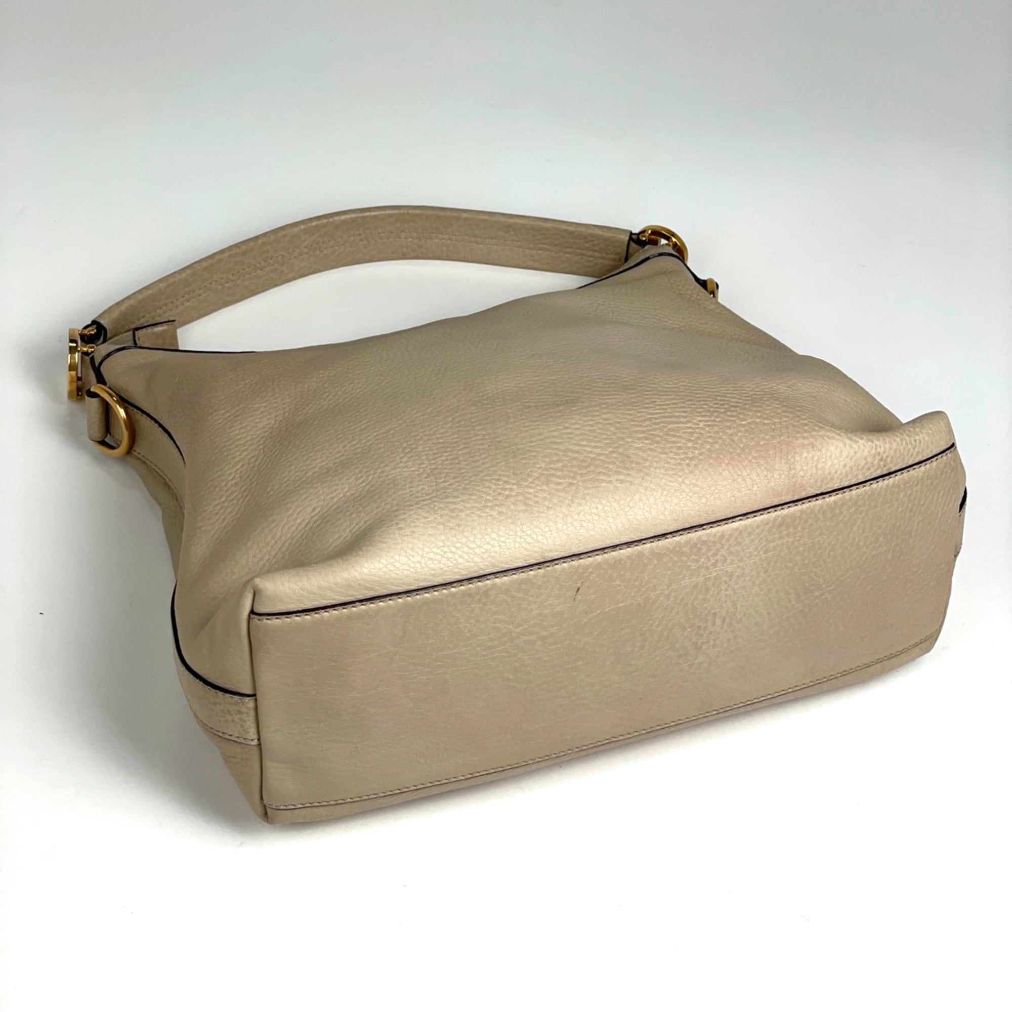 Gucci Beige Leather Handbag (Pre-Owned)