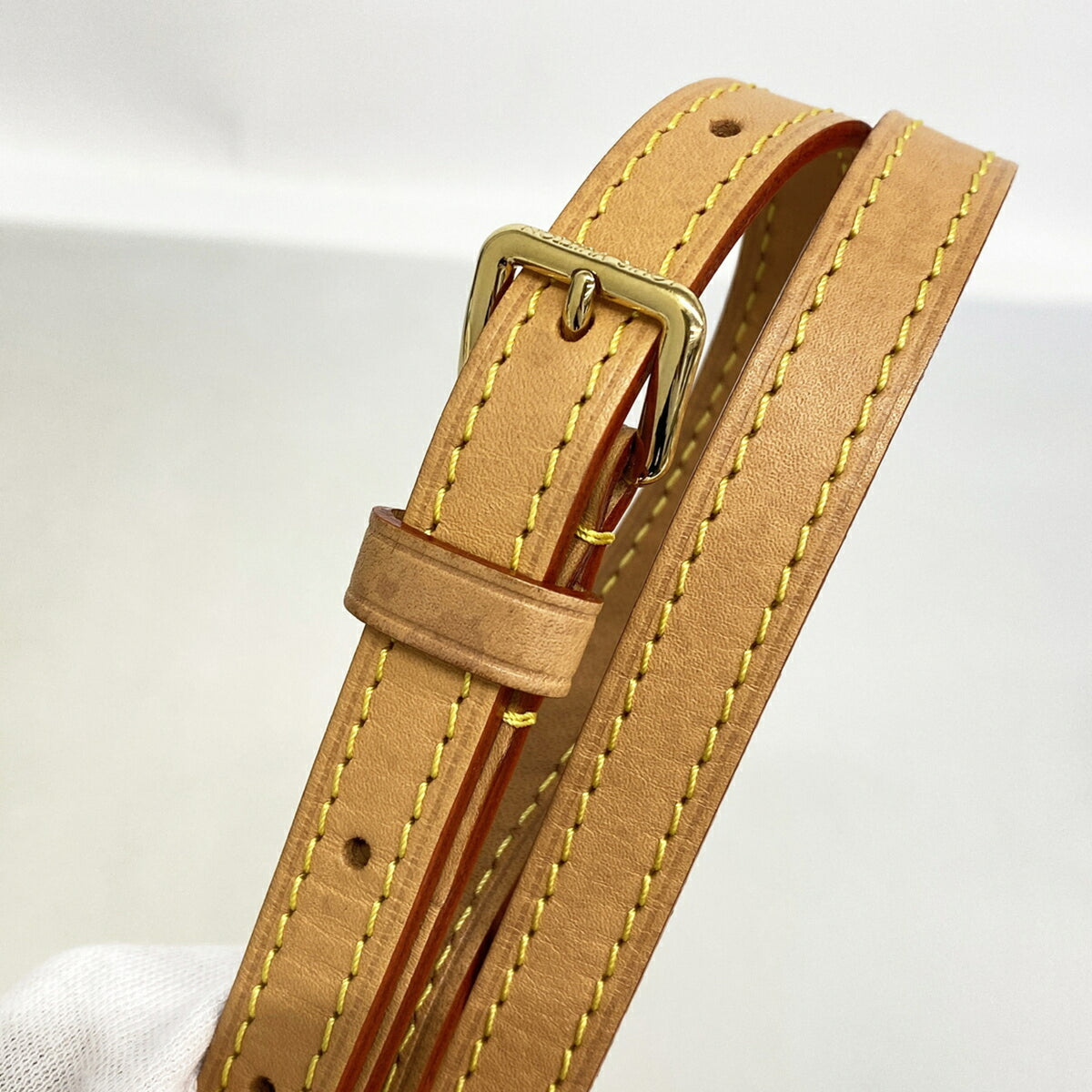 Louis Vuitton Brown Handbag (Pre-Owned)