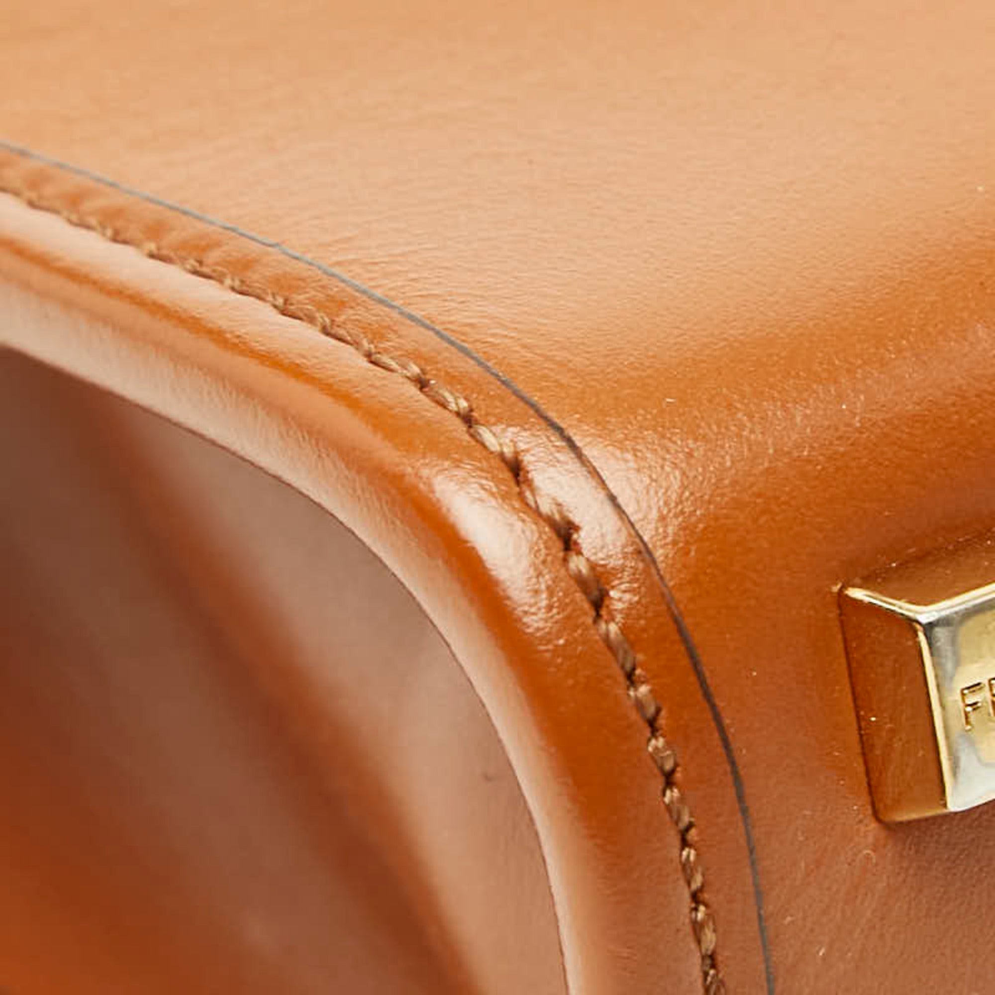 Fendi Brown Leather Handbag Shoulder Bag (Pre-Owned)