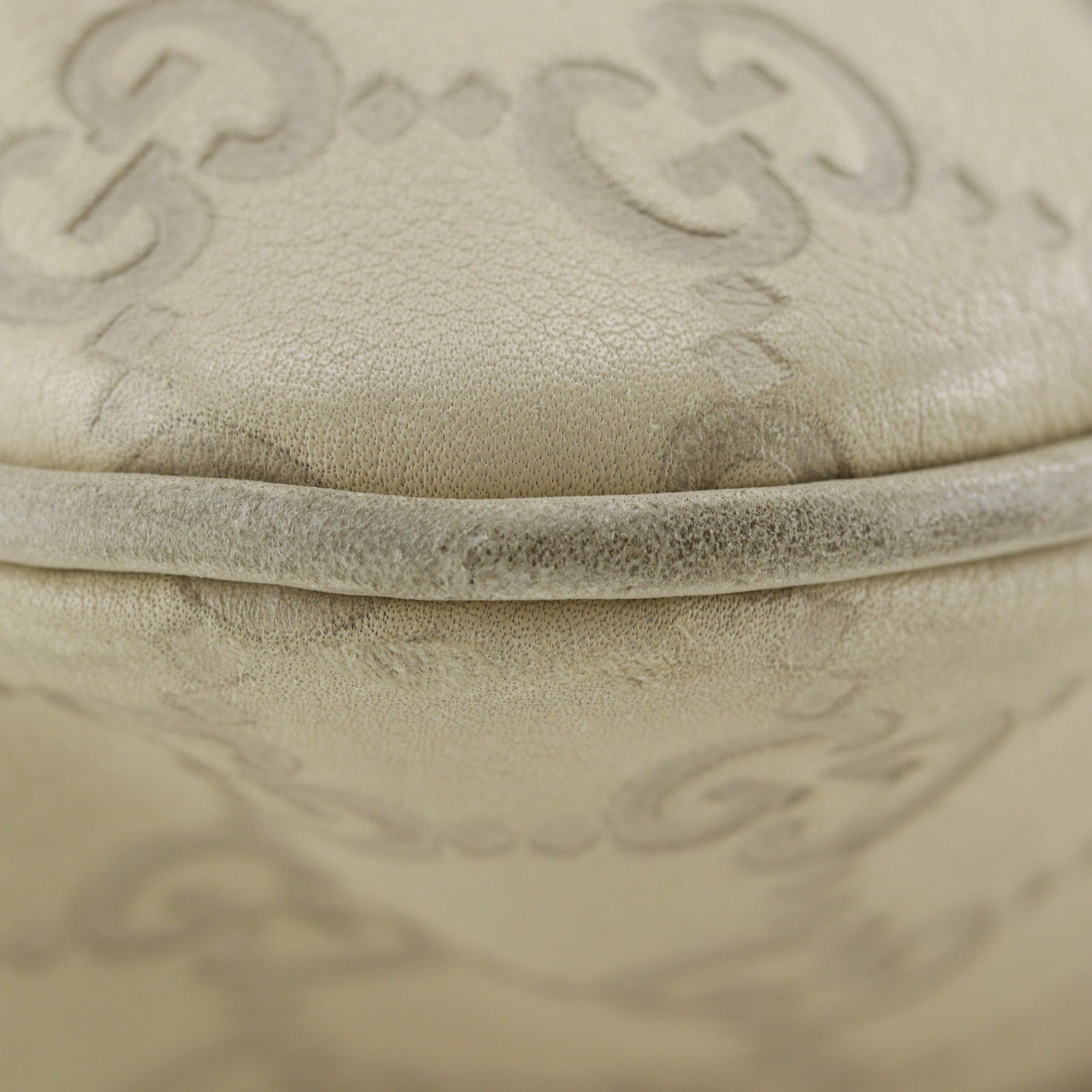 Gucci Off-White Leather Handbag Tote Bag (Pre-Owned)