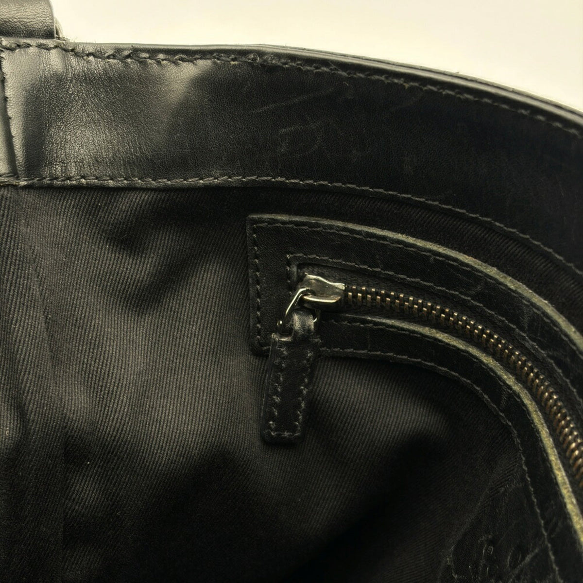 Gucci Black Gg Canvas Leather Shoulder Bag (Pre-Owned)