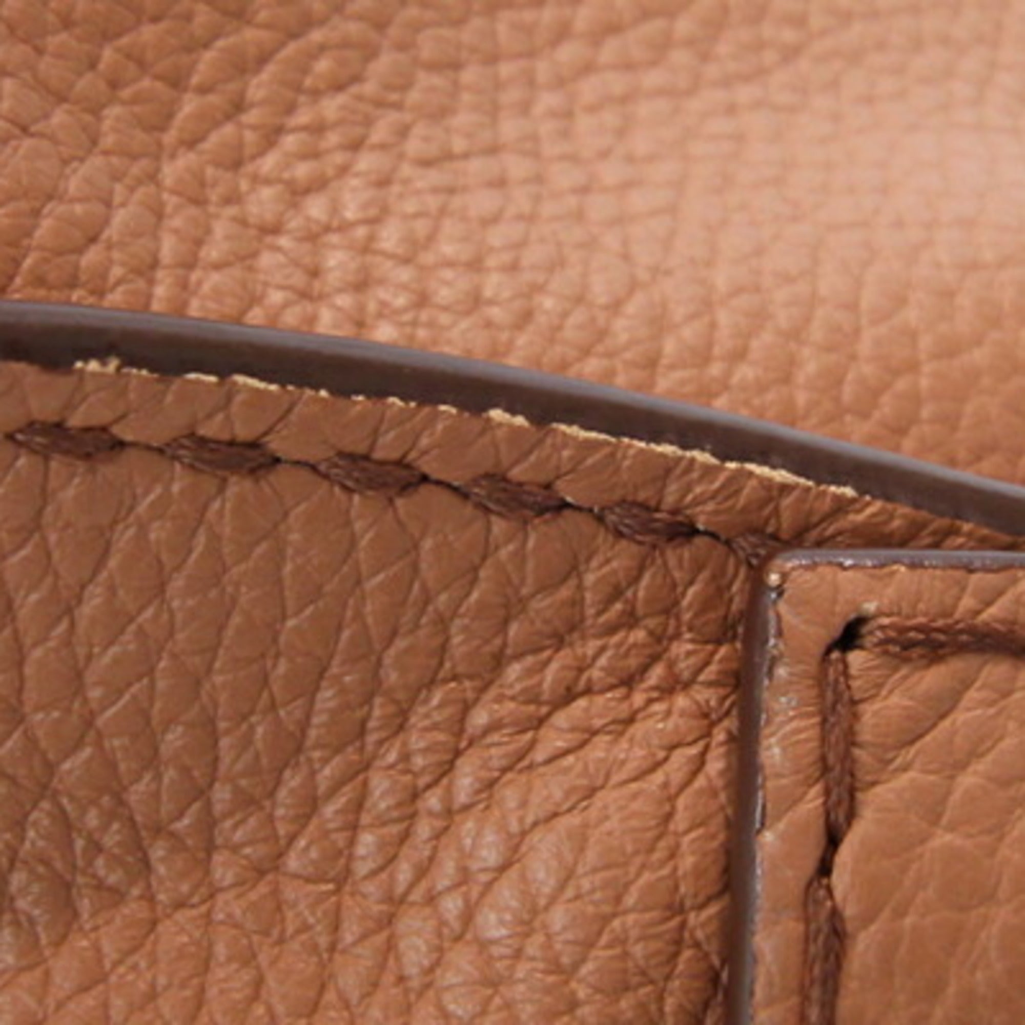 Tod's Brown Leather Shoulder Bag (Pre-Owned)
