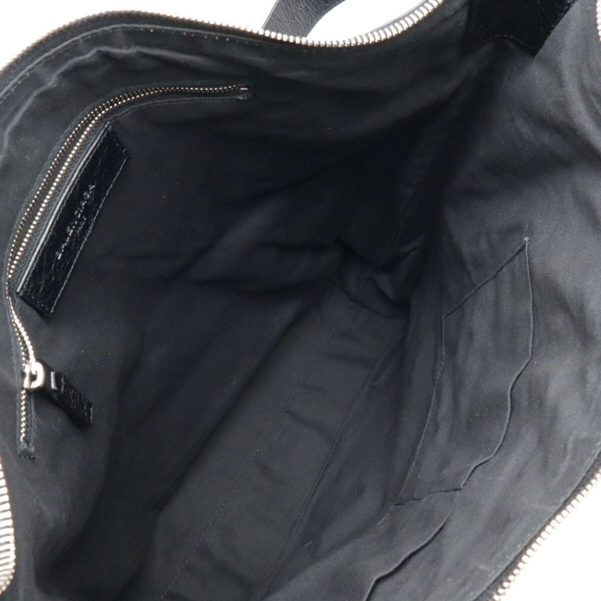 Balenciaga Black Leather Shoulder Bag (Pre-Owned)