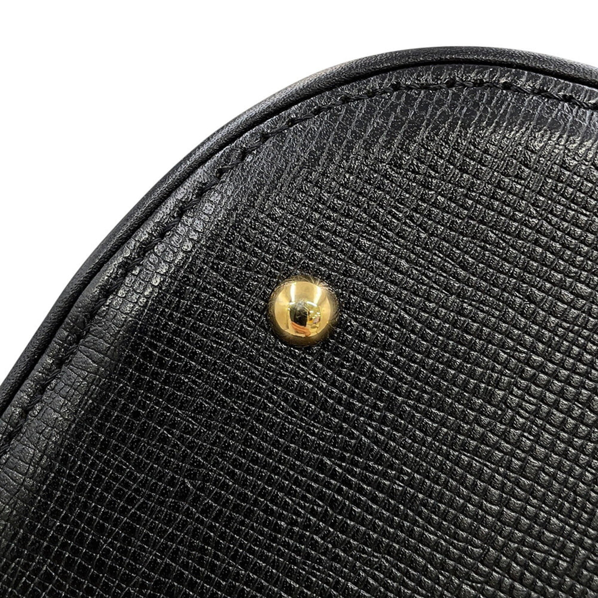 Mcm Black Leather Handbag (Pre-Owned)