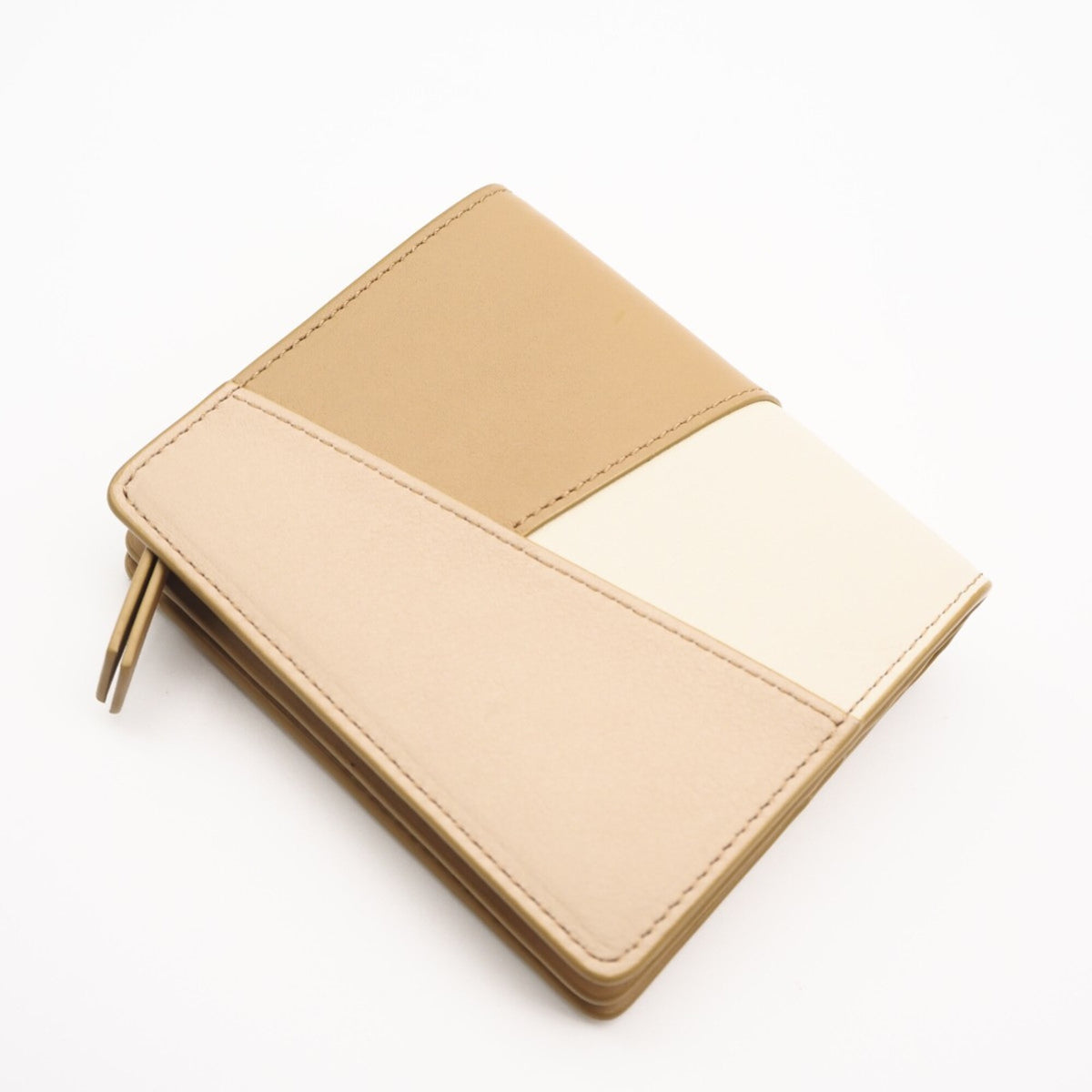 Loewe Beige Leather Wallet (Bi-Fold) (Pre-Owned)