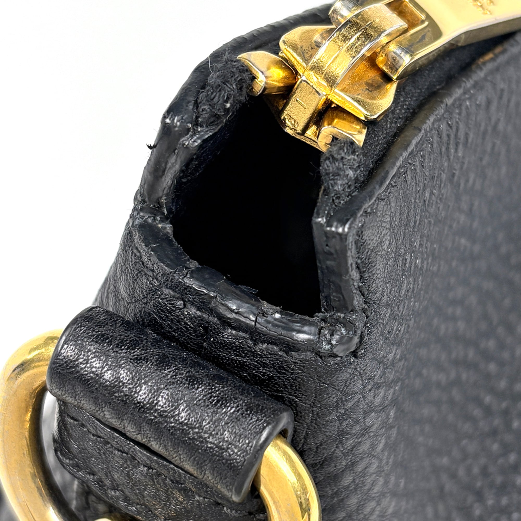 Prada Black Leather Shoulder Bag (Pre-Owned)