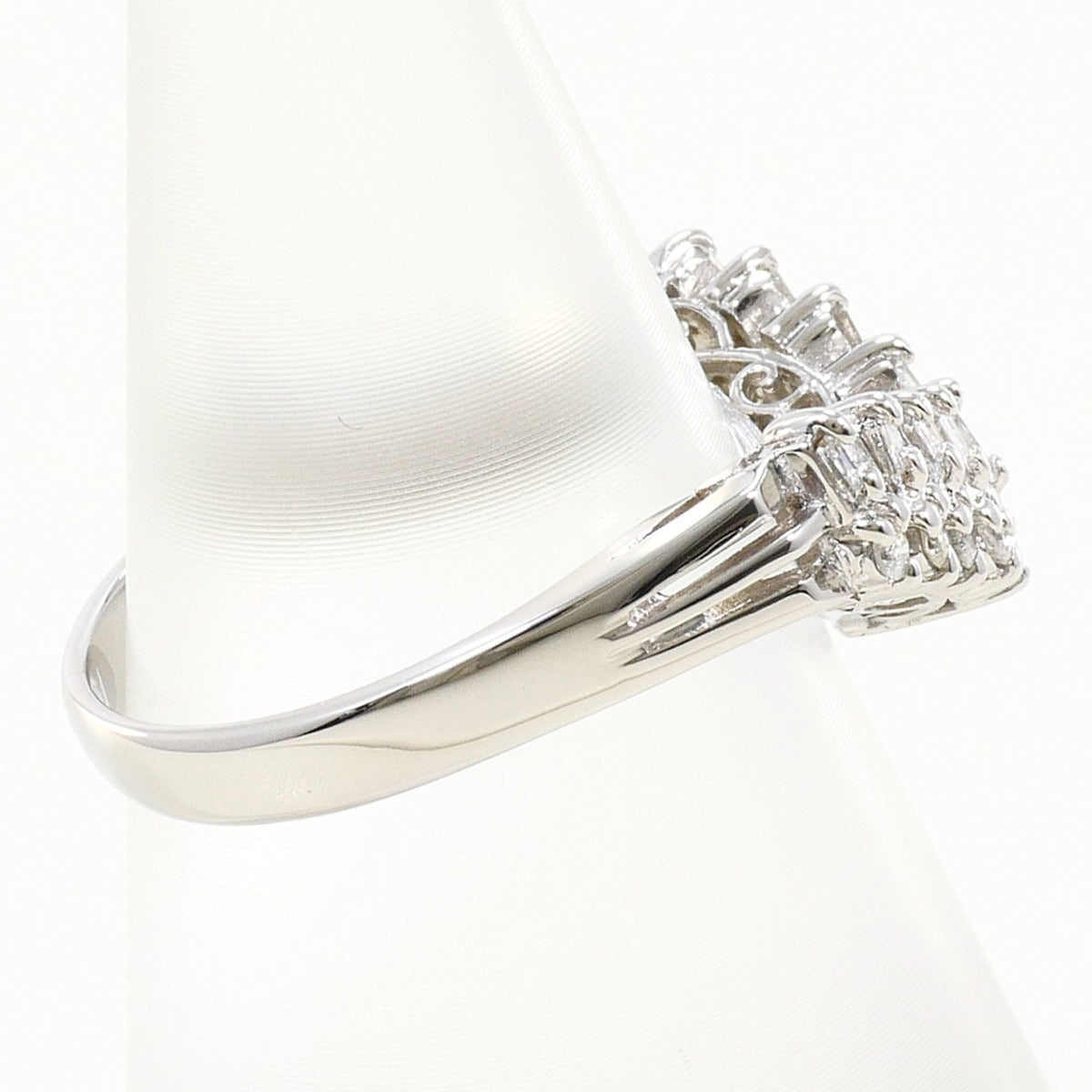 Unbranded Platinum Platinum 900 Band Ring (Pre-Owned)