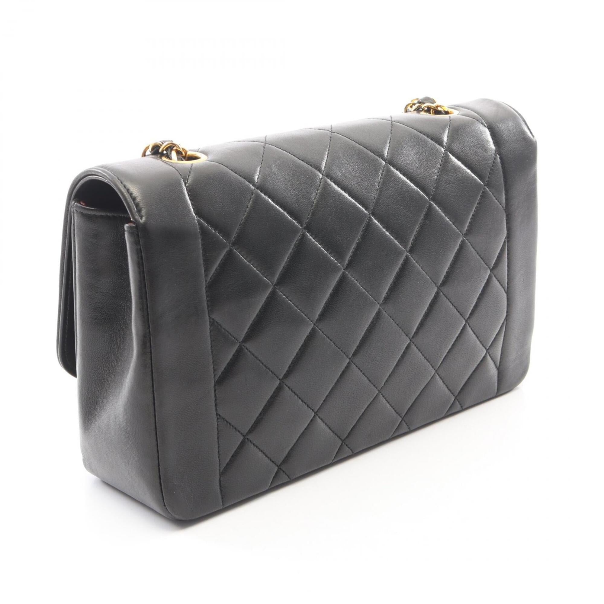 Chanel Black Leather Handbag Shoulder Bag (Pre-Owned)