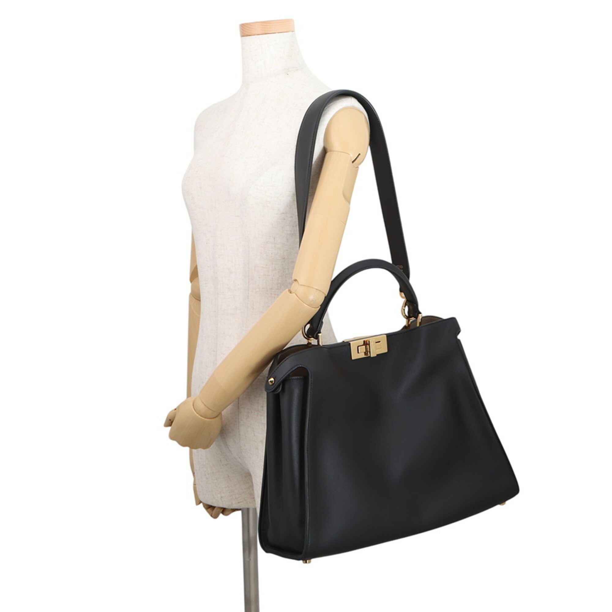 Fendi Black Leather Handbag Shoulder Bag (Pre-Owned)