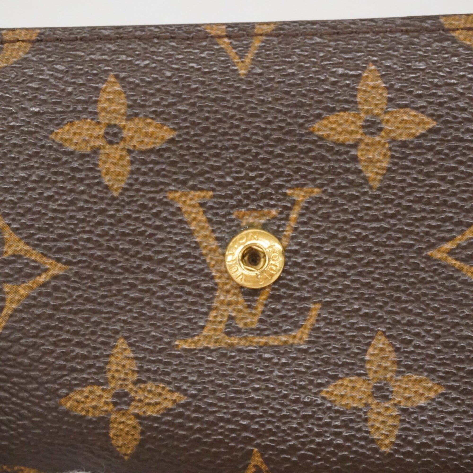Louis Vuitton Brown Wallet (Tri-Fold) (Pre-Owned)