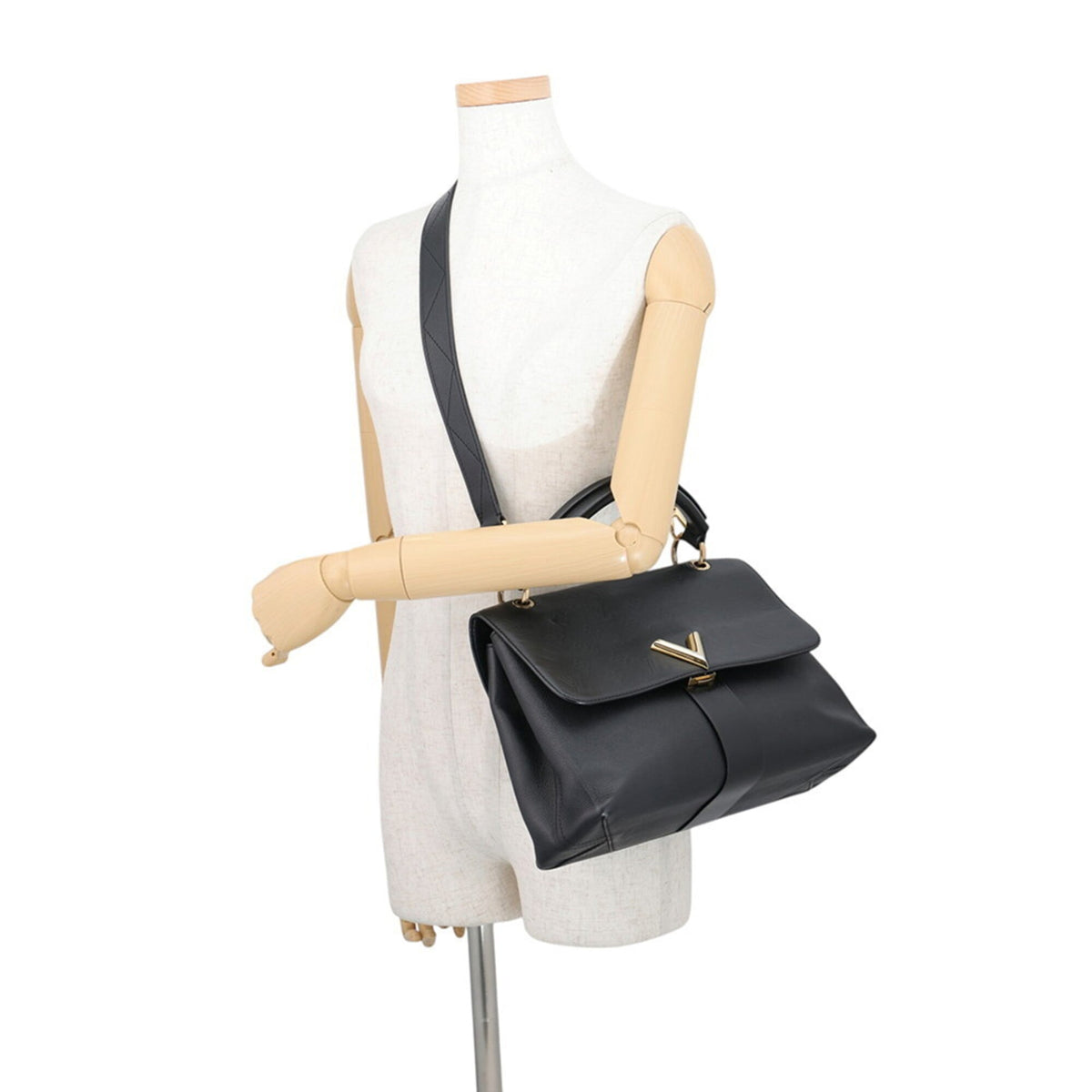Louis Vuitton Monogram Shadow Black Noir Monogram Shadow Handbag (Pre-Owned)