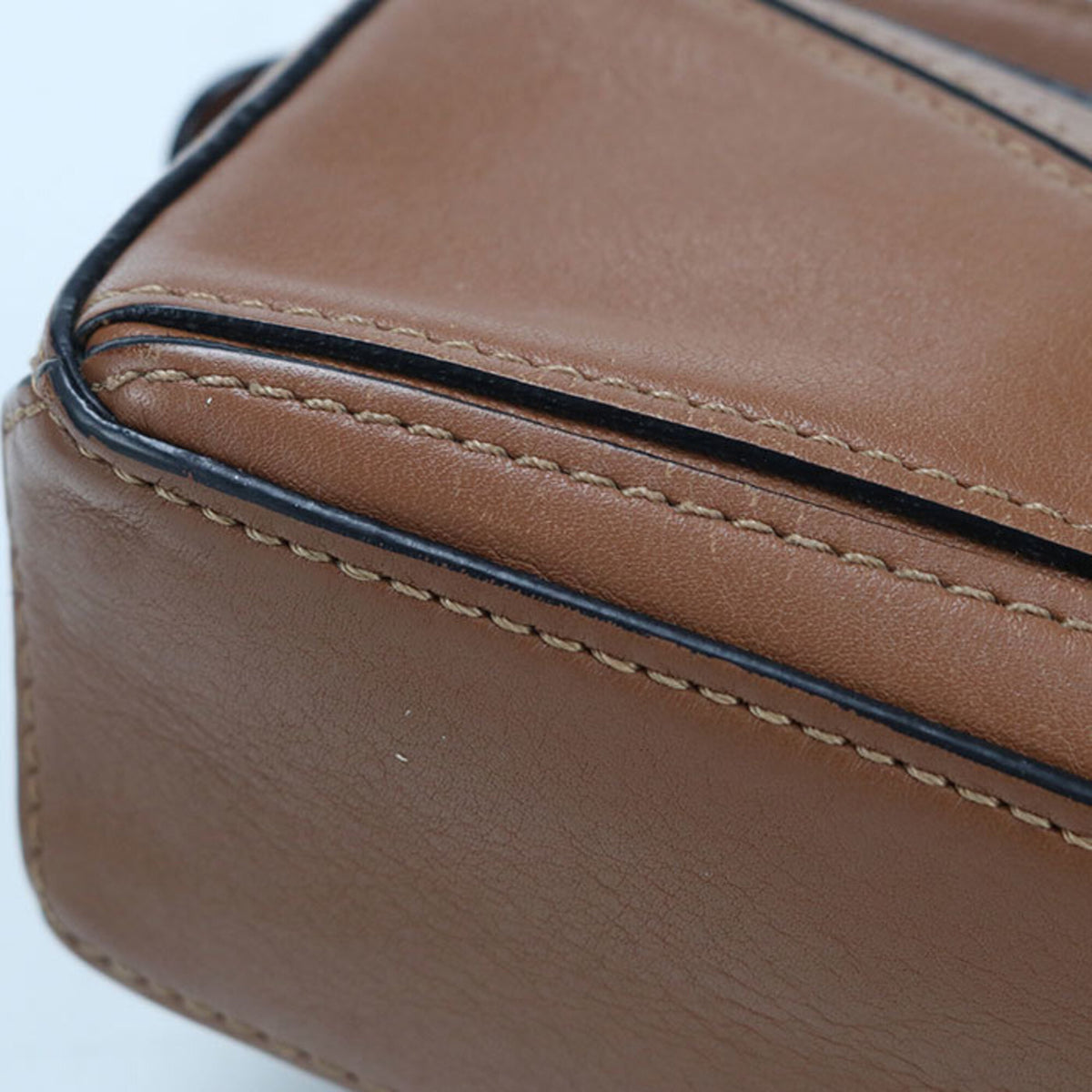 Loewe Brown Leather Handbag (Pre-Owned)