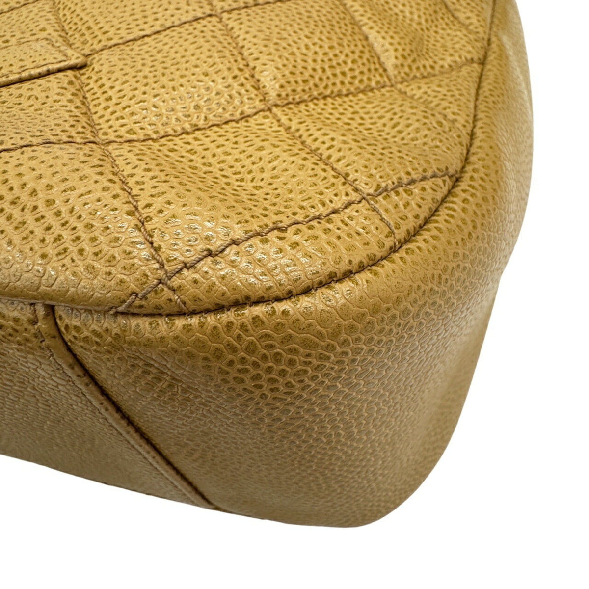 Chanel Beige Grained Calfskin Shoulder Bag (Pre-Owned)