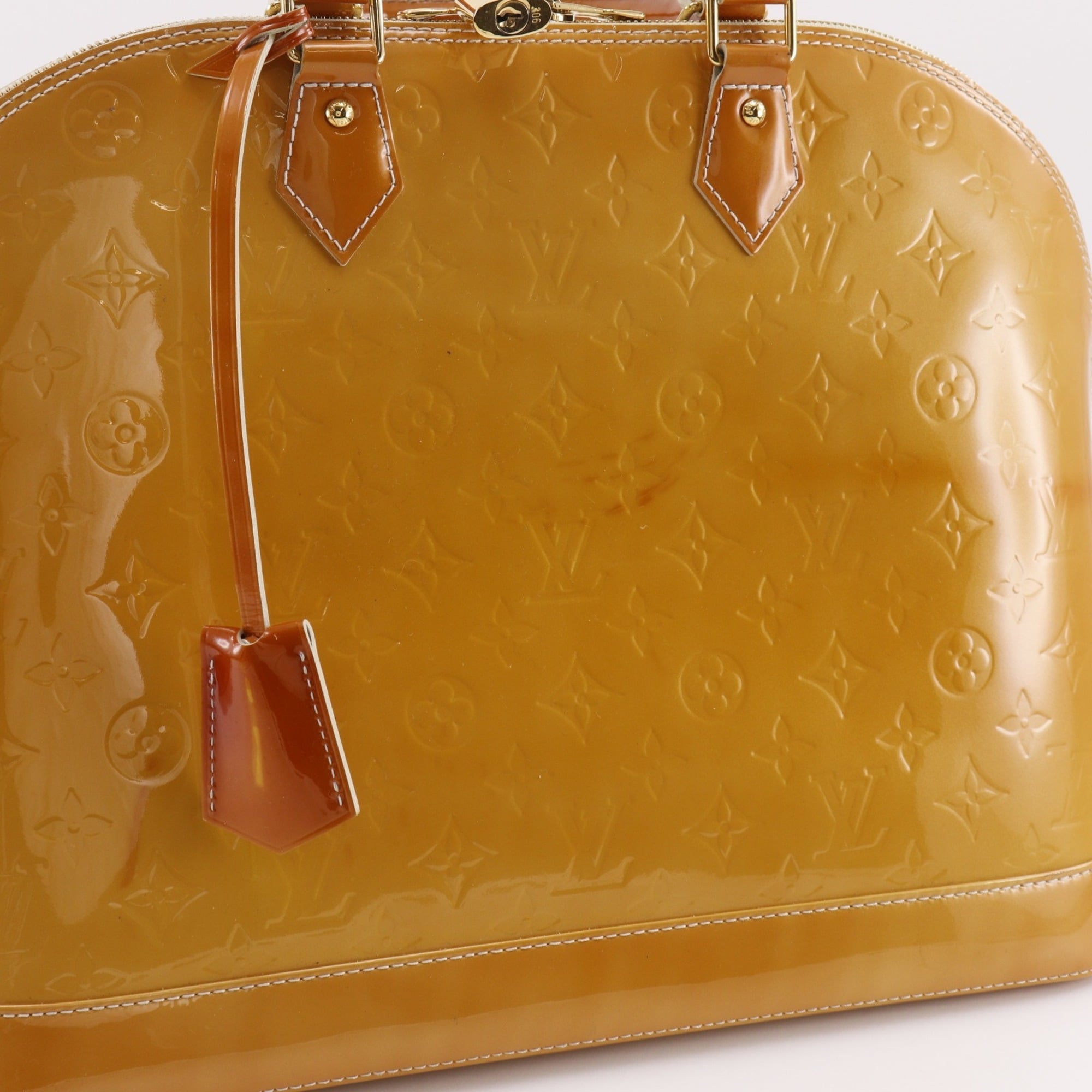 Louis Vuitton Monogram Vernis Yellow Monogram Vernis Handbag (Pre-Owned)