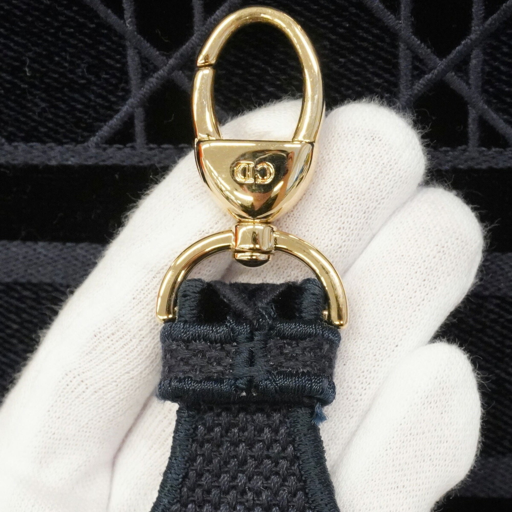 Christian Dior Navy Handbag (Pre-Owned)