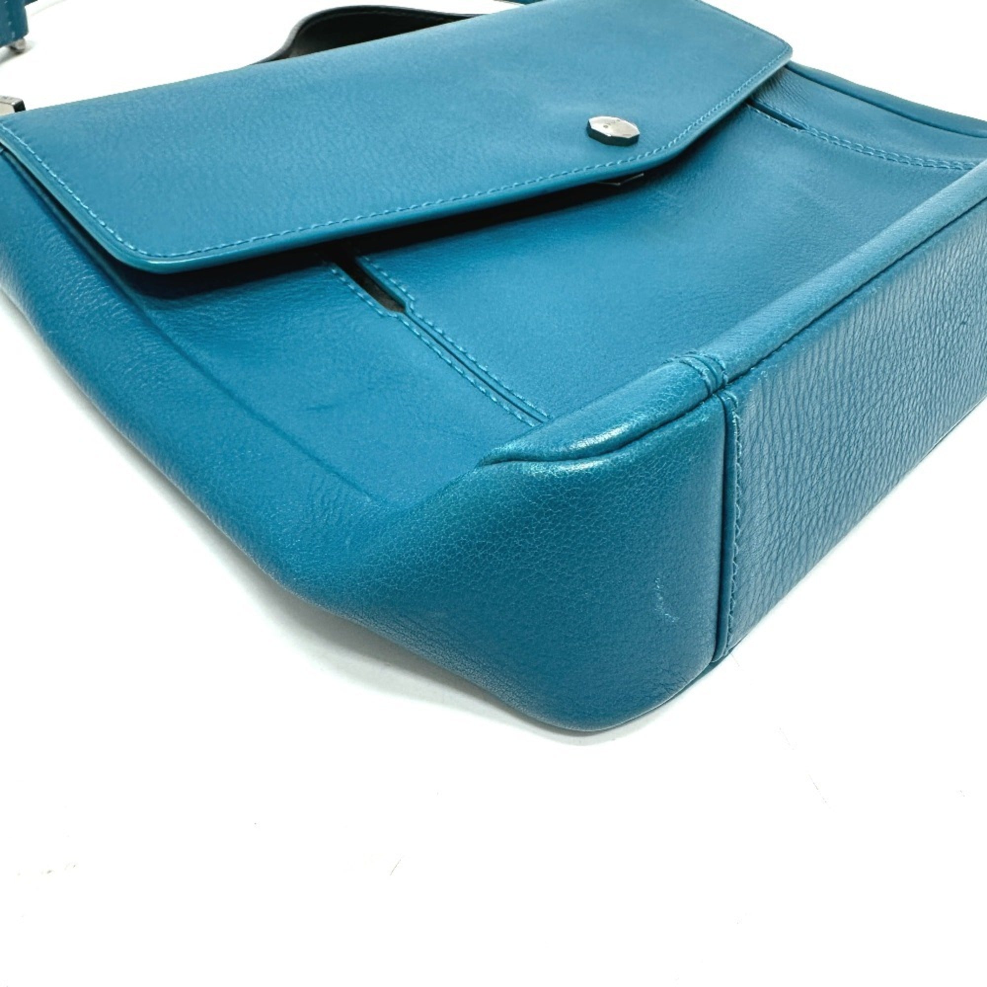 Bvlgari Blue Turquoise Leather Handbag (Pre-Owned)