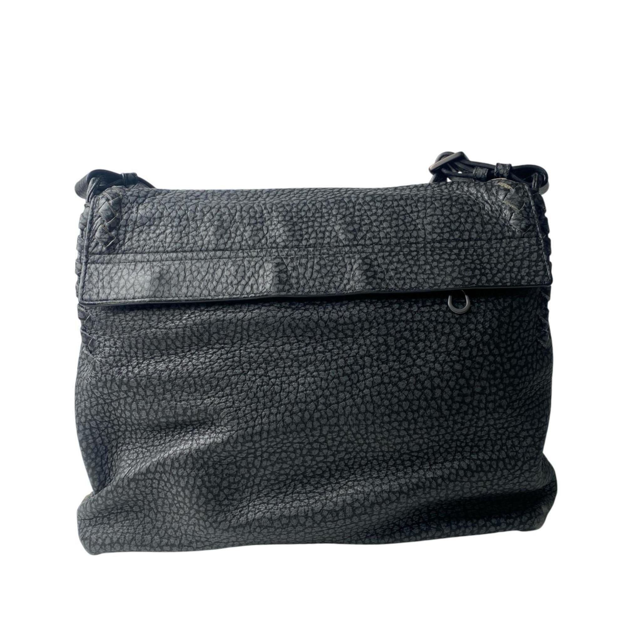 Bottega Veneta Gray Leather Messenger Bag Shoulder Bag (Pre-Owned)