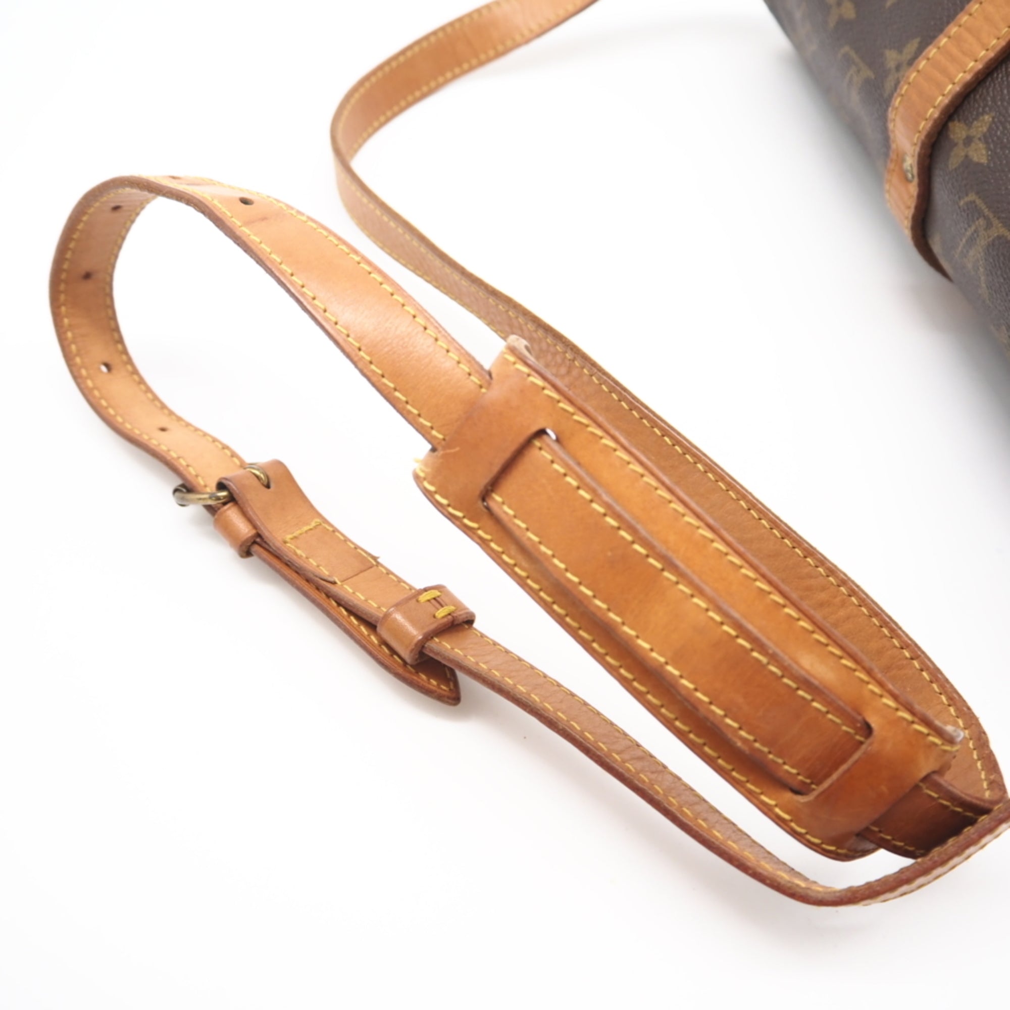 Louis Vuitton Monogram Brown Coated Canvas Leather Shoulder Bag (Pre-Owned)