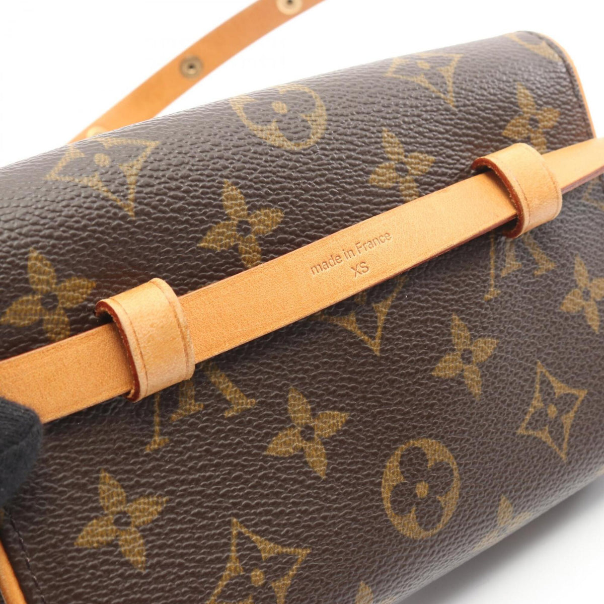 Louis Vuitton Brown Coated Canvas Leather Fanny Pack Handbag (Pre-Owned)