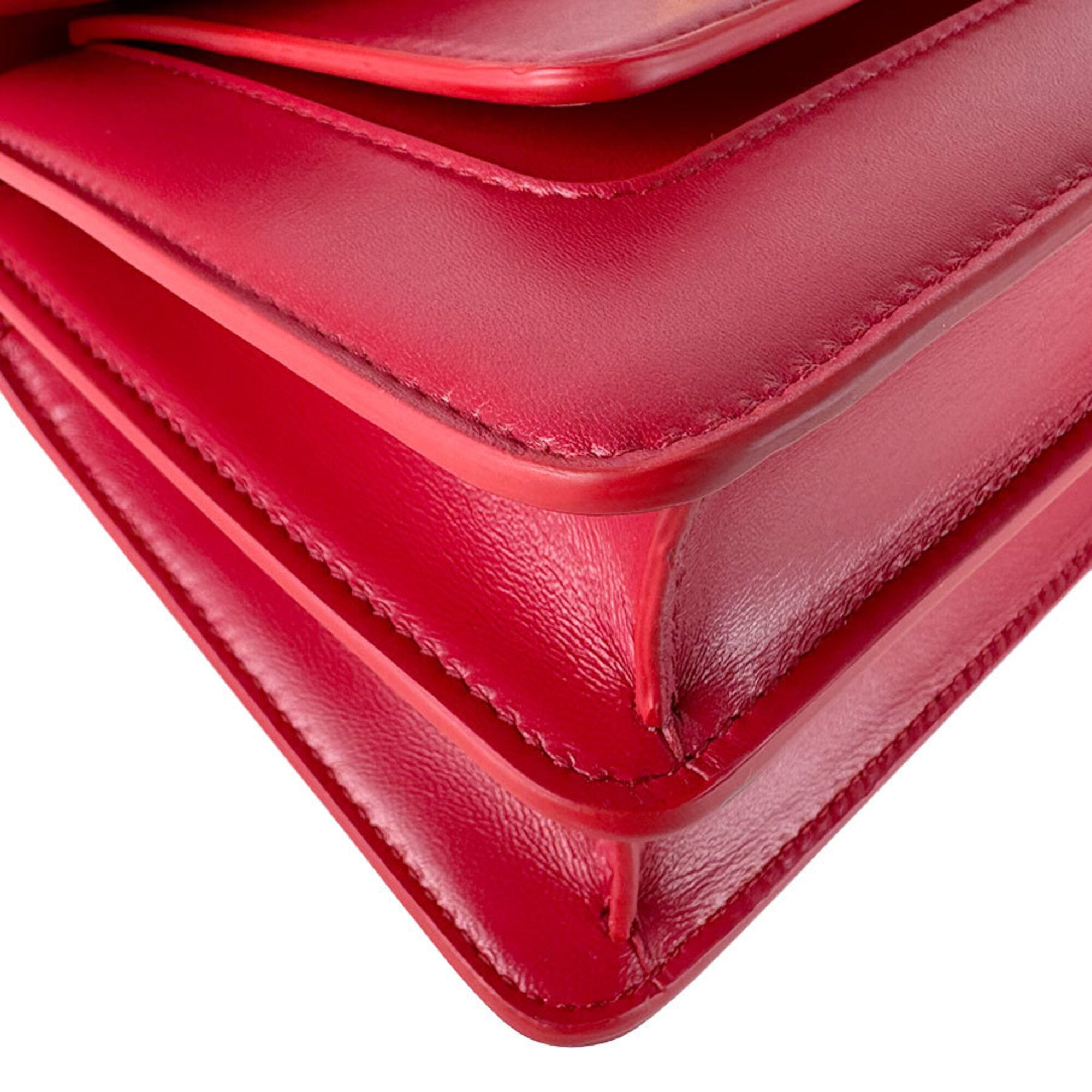 Bvlgari Red Color Leather Handbag Shoulder Bag (Pre-Owned)