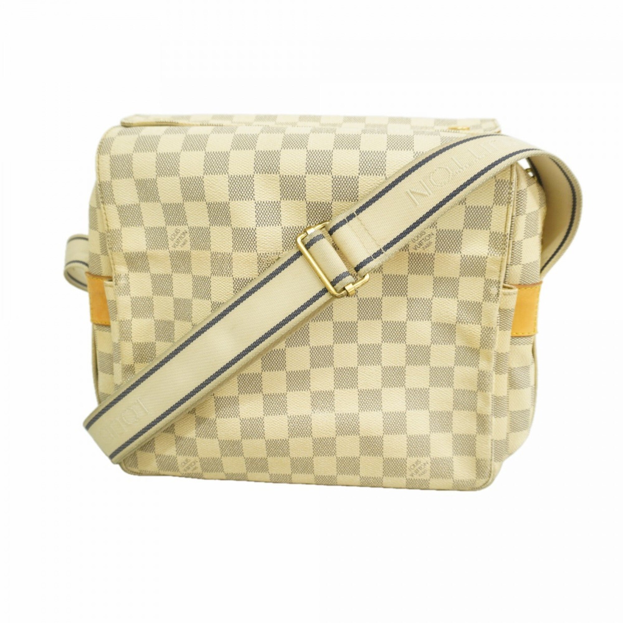 Louis Vuitton White Shoulder Bag (Pre-Owned)