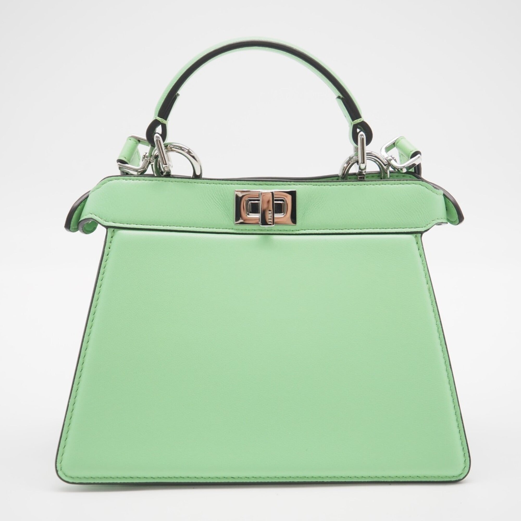 Fendi Peekaboo Green Leather Handbag (Pre-Owned)