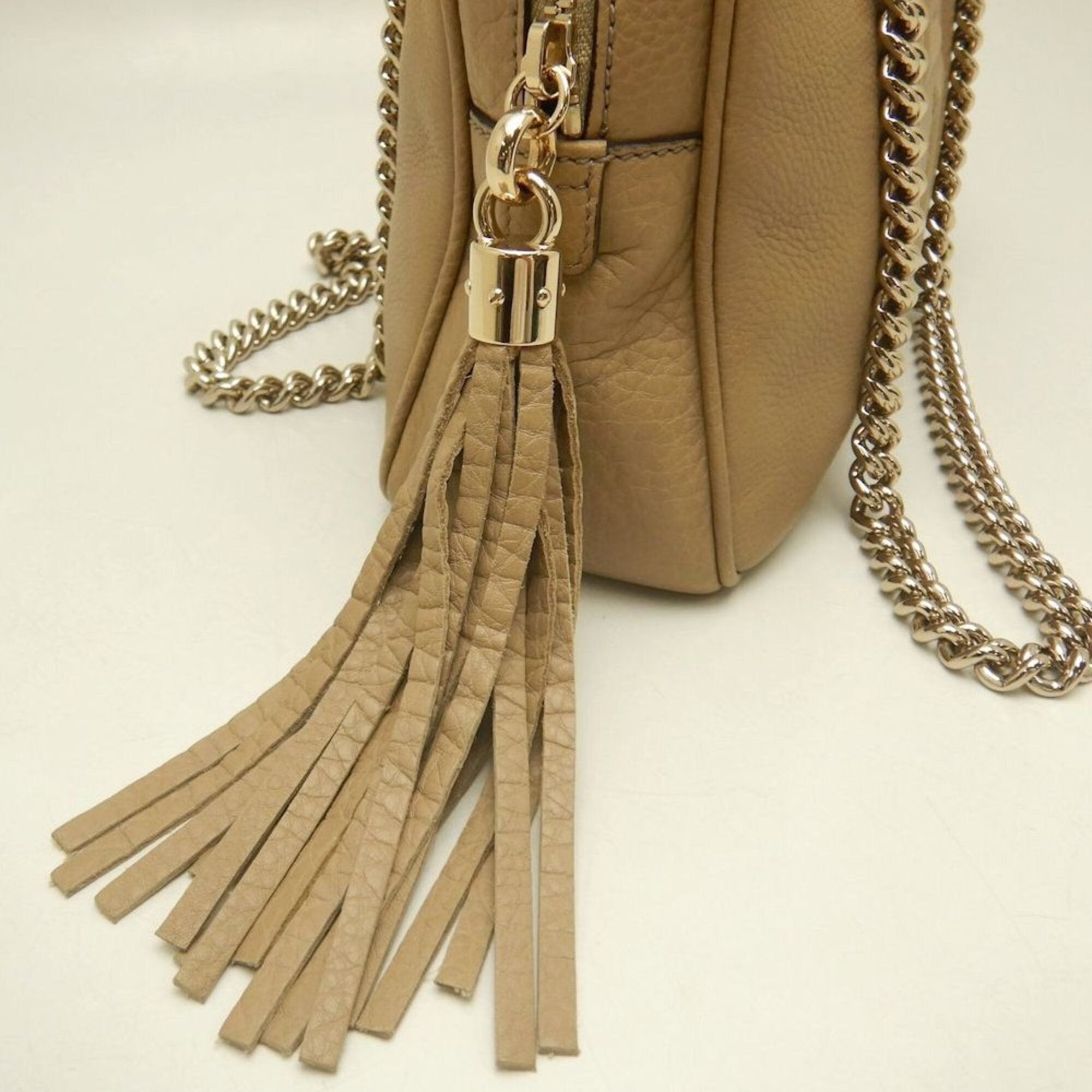 Gucci Soho Beige Leather Shoulder Bag (Pre-Owned)