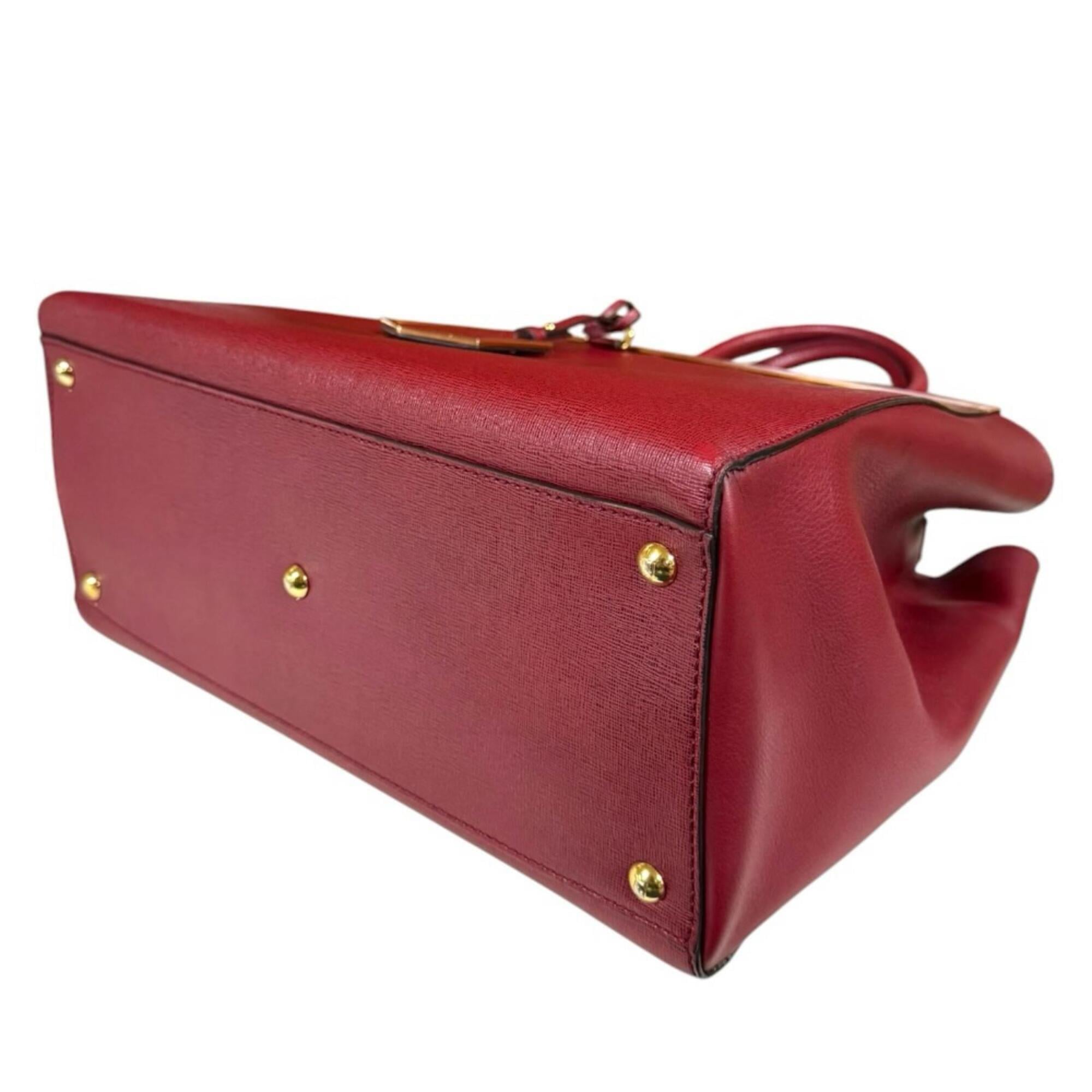 Fendi Red Color White Leather Shoulder Bag (Pre-Owned)
