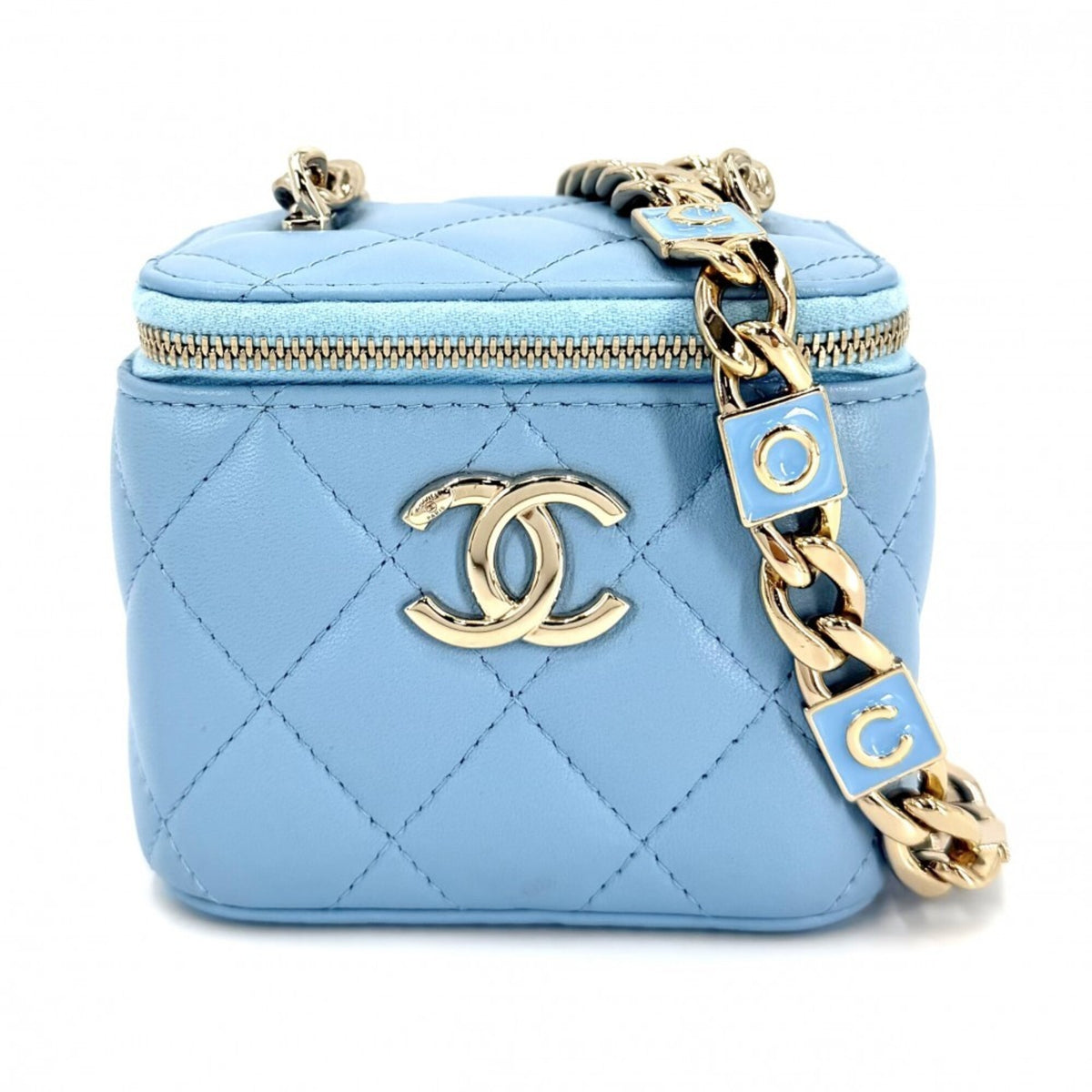 Chanel Matelasse Light Blue Leather Shoulder Bag (Pre-Owned)
