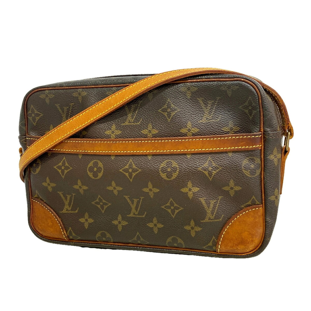 Louis Vuitton Brown Shoulder Bag (Pre-Owned)