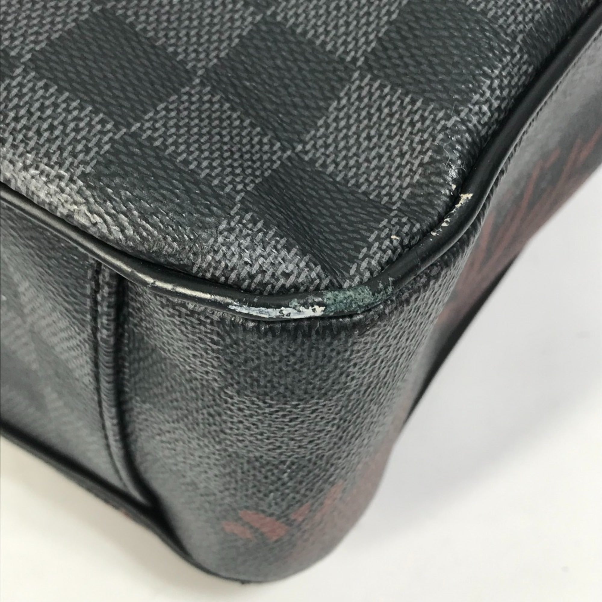 Louis Vuitton Black Other Tote Bag (Pre-Owned)