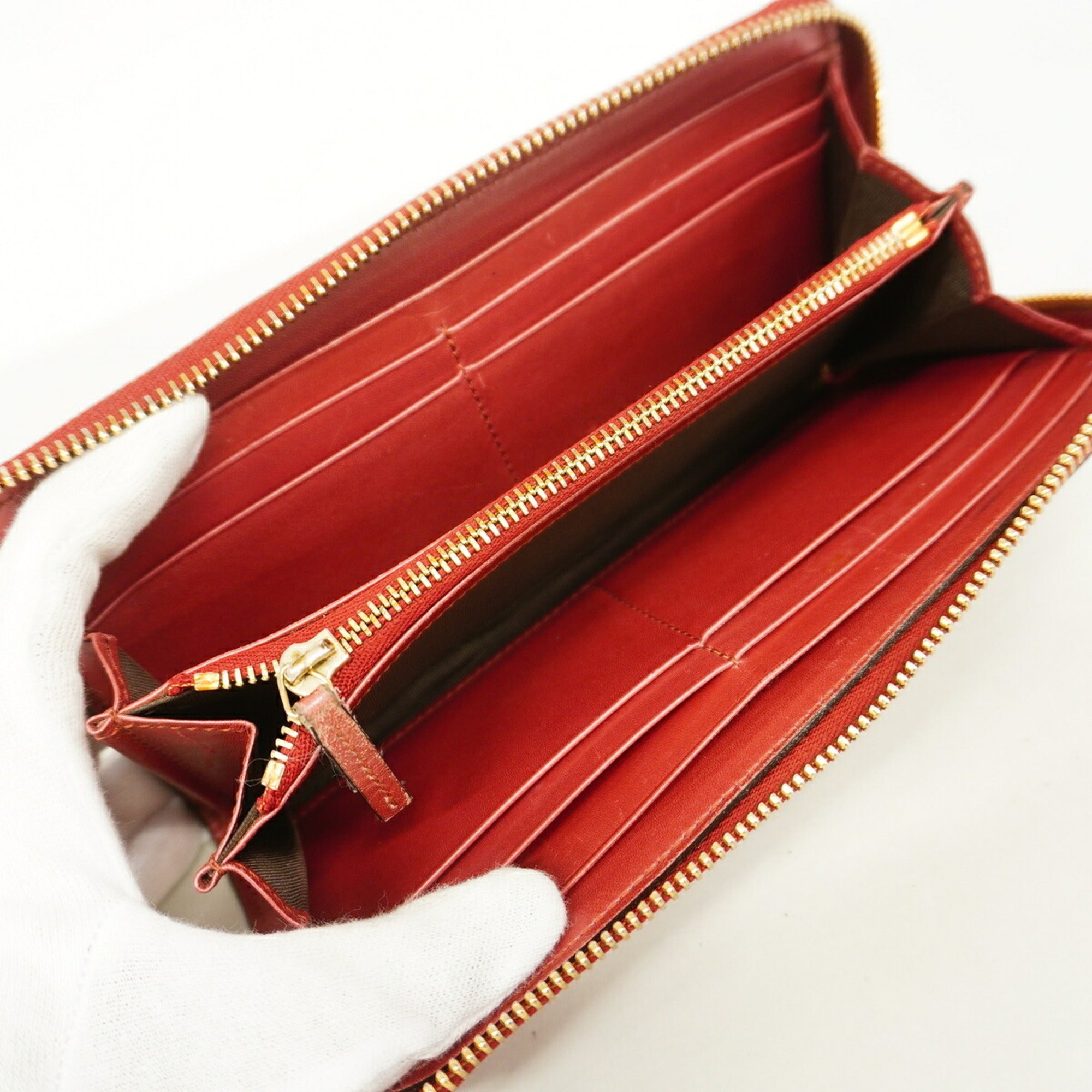 Gucci Red Color Long Wallet (Bi-Fold) (Pre-Owned)
